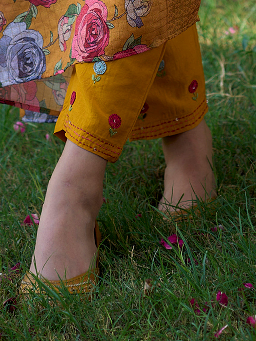 holi outfit for women, holi outfit ideas, holi outfit for men, holi outfit for girls, holi outfit for baby girl, holi outfit for baby boy, holi outfit pinterest, holi outfit ideas men, holi outfits for kids, Eid Outfits, Eid Collection, New Kurta Sets, Salwar Suits for Eid, women's day outfit ideas, women's day outfits, Co-Ords, V-Neck dresses, Round Neck suits, Cotton Kurta Sets, Heavy Outfits For Eid, Pakistani Outfits, Pakistani Kurta Sets, Pakistani Dresses for women