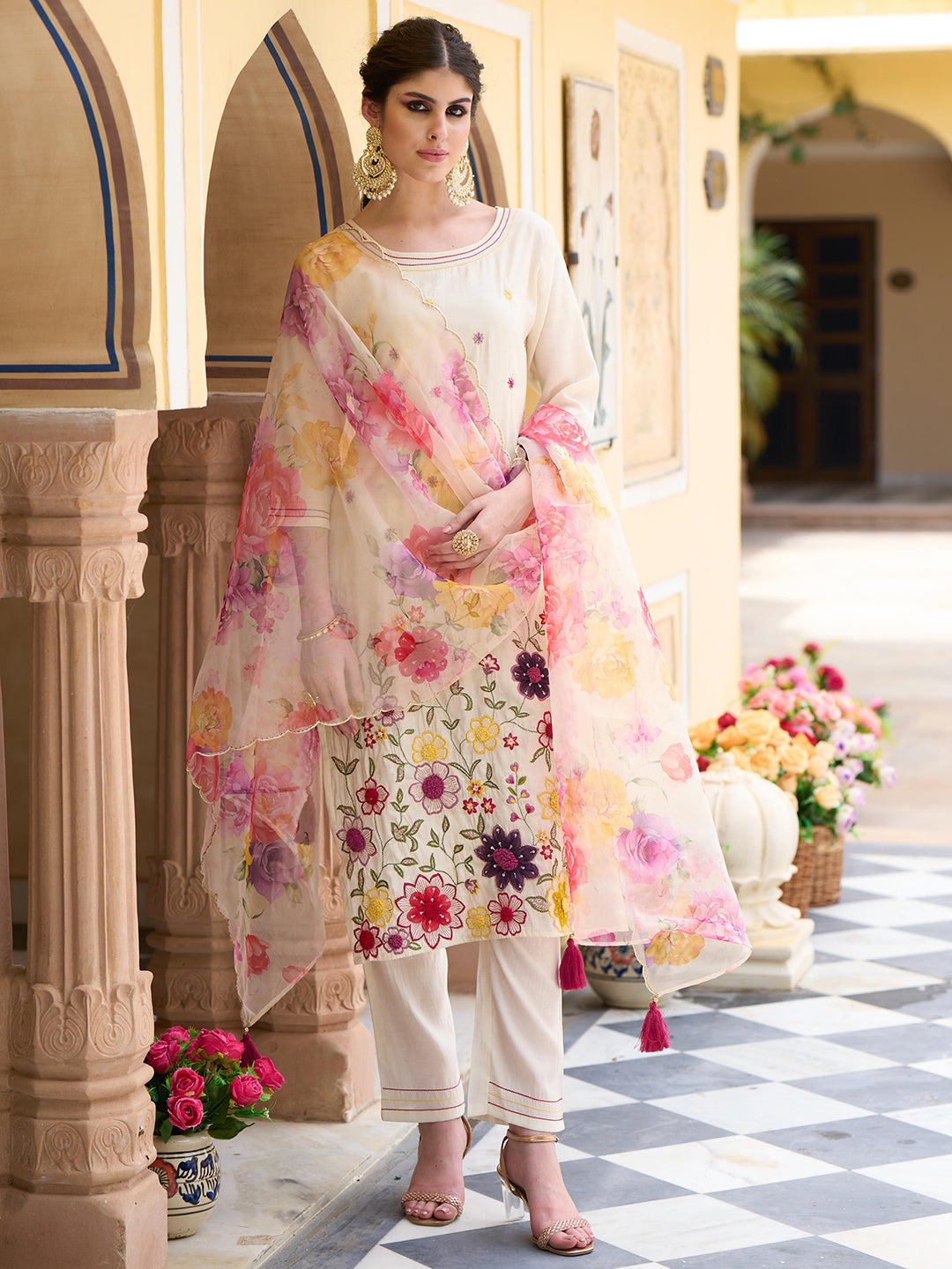 indo era, indoera, indo era kurta, heeramandi dress, heeramandi, dress for women, kurta for women, kurtaset for women, indo era kurta set, indo era suit, anarkali kurta, salwar suit, sharara set, cotton kurta, dress for women, kurta for women, birthday dress for women, gown for women, formal dress for women, party wear for women, summer dress, female kurti, cotton dress for women, kurta with dupatta, dressing style, casual look, new arrival for women, Off White suit
