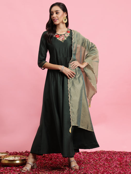 Indo Era Green Floral Embroidered Sequinned Detail A-Line Kurta with Trousers & Dupatta