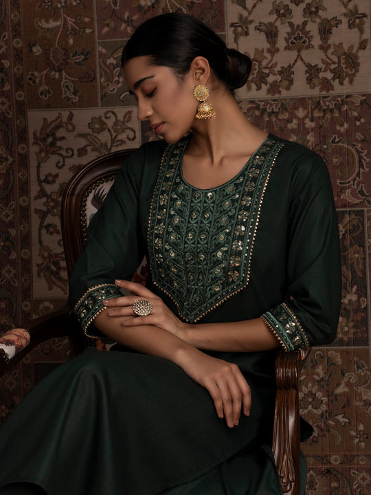 Indo Era Green Solid Straight Kurtas