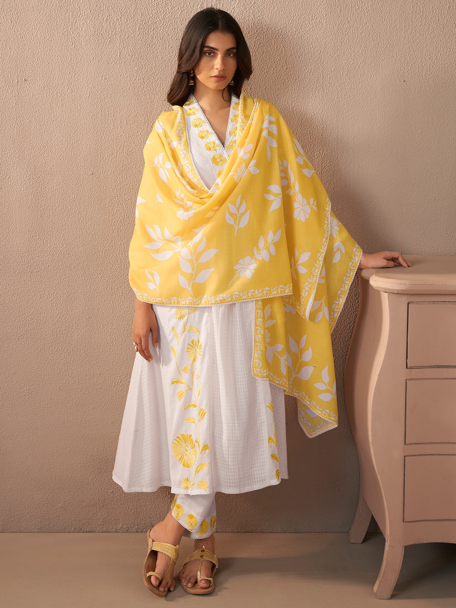 indo era, suit, kurta set for women, indo era kurta, kurta sets for ladies, summer dresses for women, 3 piece suit, cotton kurta set for women, new arrivals, women kurti plazo set, women in suit, kurta suit, floral kurta, short suit, spring summer, Off White suit