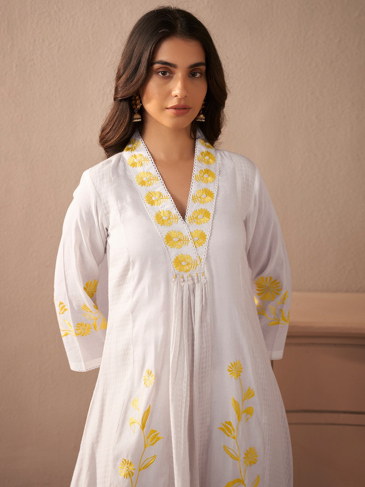indo era, suit, kurta set for women, indo era kurta, kurta sets for ladies, summer dresses for women, 3 piece suit, cotton kurta set for women, new arrivals, women kurti plazo set, women in suit, kurta suit, floral kurta, short suit, spring summer, Off White suit
