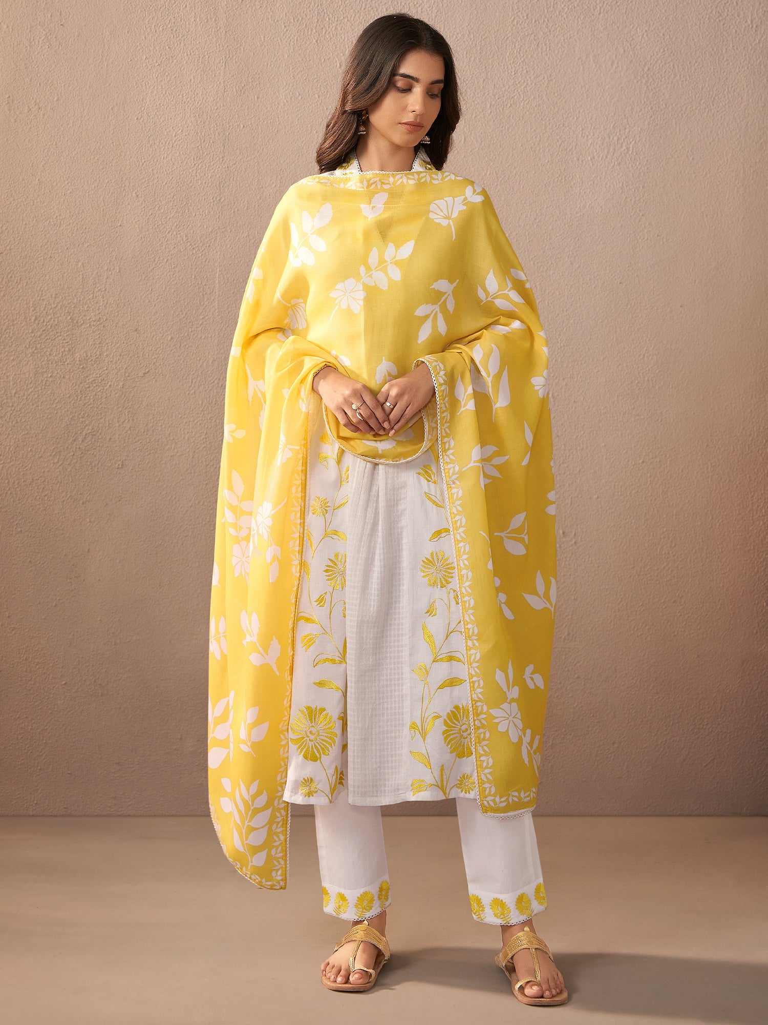 indo era, suit, kurta set for women, indo era kurta, kurta sets for ladies, summer dresses for women, 3 piece suit, cotton kurta set for women, new arrivals, women kurti plazo set, women in suit, kurta suit, floral kurta, short suit, spring summer, Off White suit
