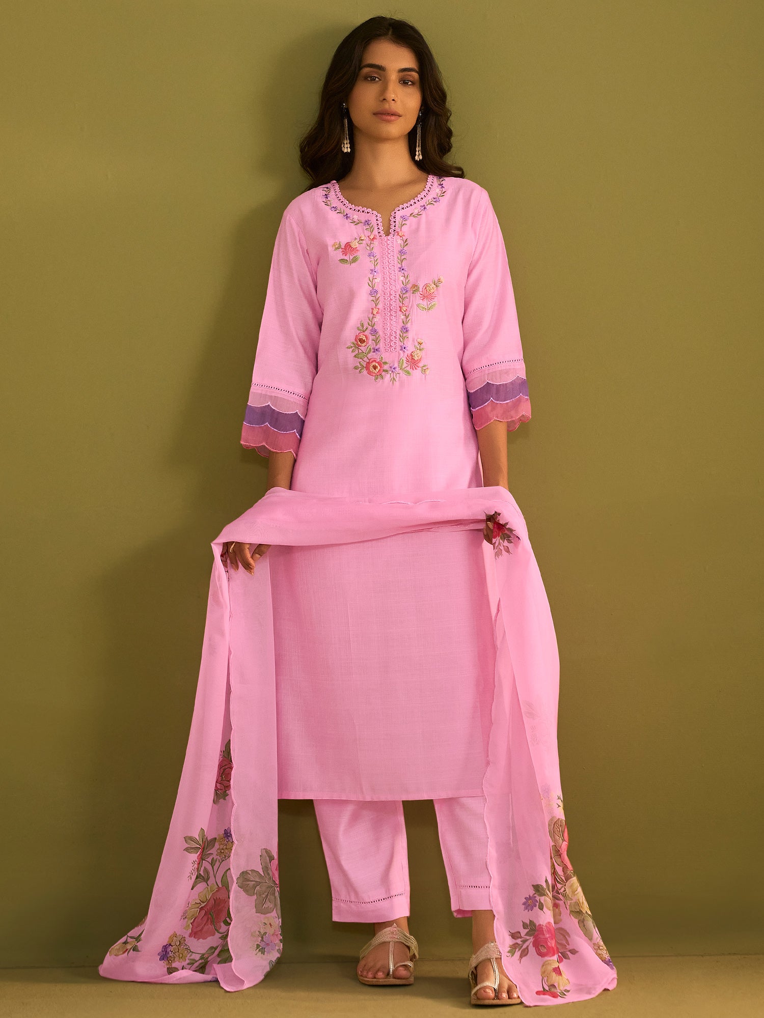 indo era, indoera, indo era kurta, heeramandi dress, heeramandi, dress for women, kurta for women, kurtaset for women, indo era kurta set, indo era suit, anarkali kurta, salwar suit, sharara set, cotton kurta, dress for women, kurta for women, birthday dress for women, gown for women, formal dress for women, party wear for women, summer dress, female kurti, cotton dress for women, kurta with dupatta, dressing style, casual look, new arrival for women, Pink suit