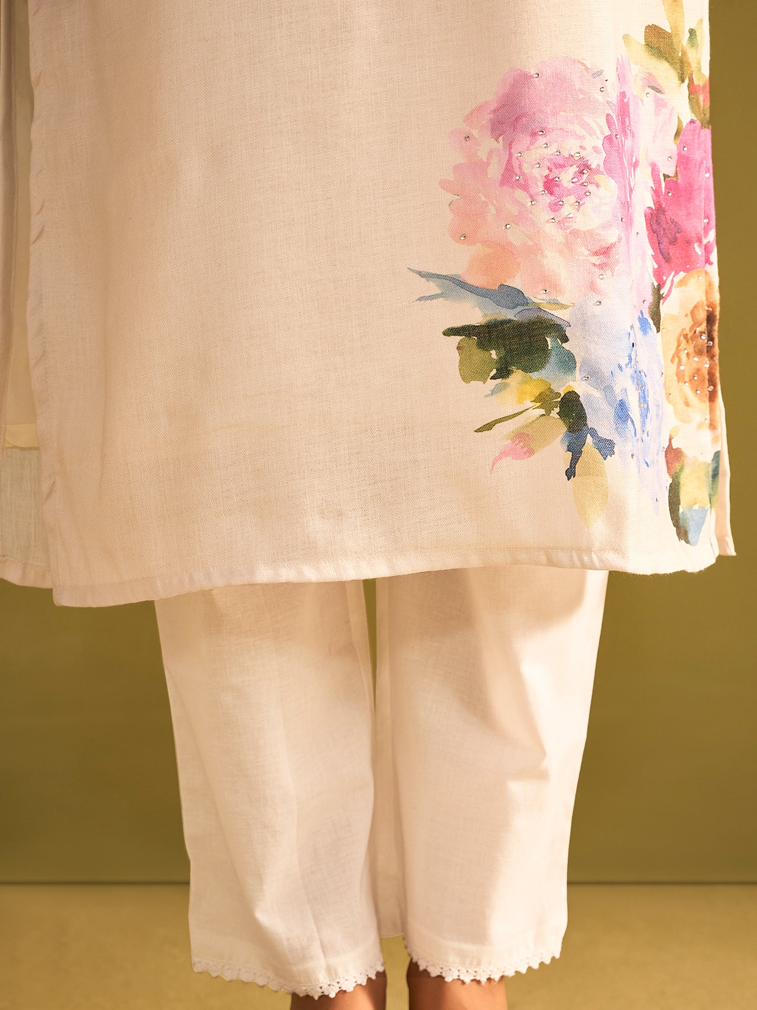 indo era, suit, kurta set for women, indo era kurta, kurta sets for ladies, summer dresses for women, 3 piece suit, cotton kurta set for women, new arrivals, women kurti plazo set, women in suit, kurta suit, floral kurta, short suit, spring summer,  suit
