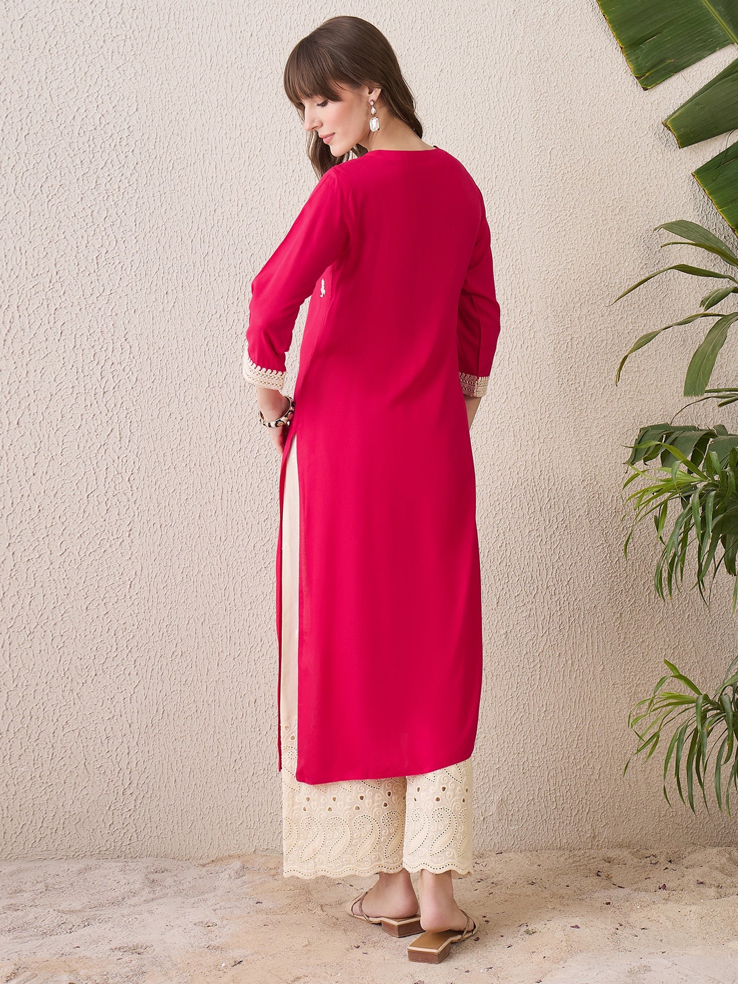 indo era, indoera, indo era kurta, heeramandi dress, heeramandi, dress for women, kurta for women, kurtaset for women, indo era kurta set, indo era suit, anarkali kurta, salwar suit, sharara set, cotton kurta, dress for women, kurta for women, birthday dress for women, gown for women, formal dress for women, party wear for women, summer dress, female kurti, cotton dress for women, kurta with dupatta, dressing style, casual look, new arrival for women, Pink kurta