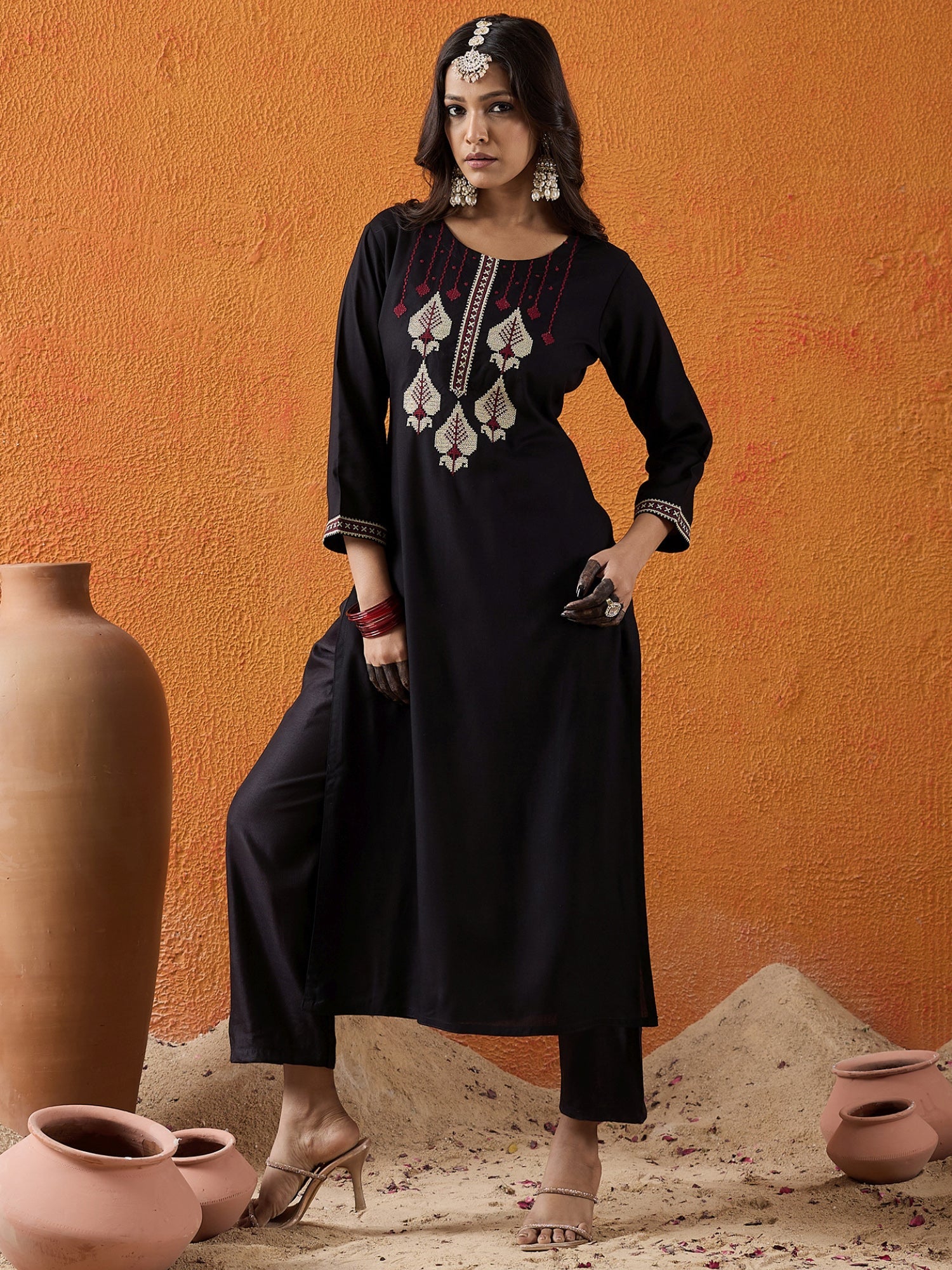 indo era, suit, kurta set for women, indo era kurta, kurta sets for ladies, summer dresses for women, 3 piece suit, cotton kurta set for women, new arrivals, women kurti plazo set, women in suit, kurta suit, floral kurta, short suit, spring summer, Black kurta