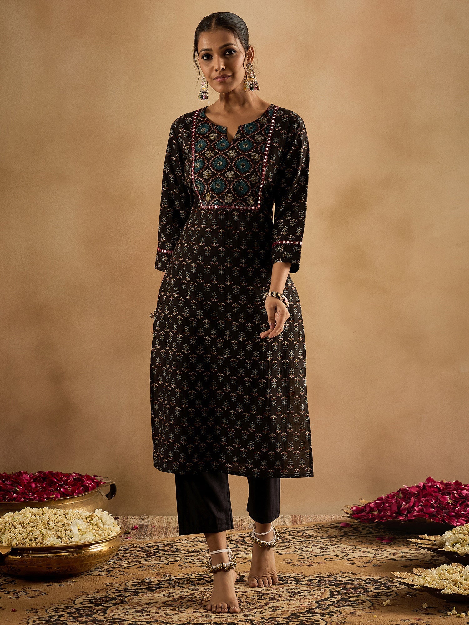 indo era, suit, kurta set for women, indo era kurta, kurta sets for ladies, summer dresses for women, 3 piece suit, cotton kurta set for women, new arrivals, women kurti plazo set, women in suit, kurta suit, floral kurta, short suit, spring summer, Black kurta