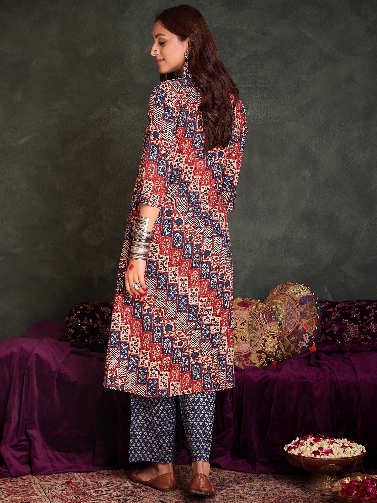 indo era, indoera, heeramandi dress, women kurta, kurta for women, women suit, 3 piece dress for women, 2 piece suit for women, sundress, summer sale, summer look, dress for wedding, birthday outfit for women, kurti, anarkali suit, pakistani suit, coord set women, maxi sundress for women, women suit, summer dress, salwar suit, cotton kurta for women, sharara suit for women, plazo suit, sleeveless kurti, office wear for women, party wear for women, dress for mother day, mother day outfit,