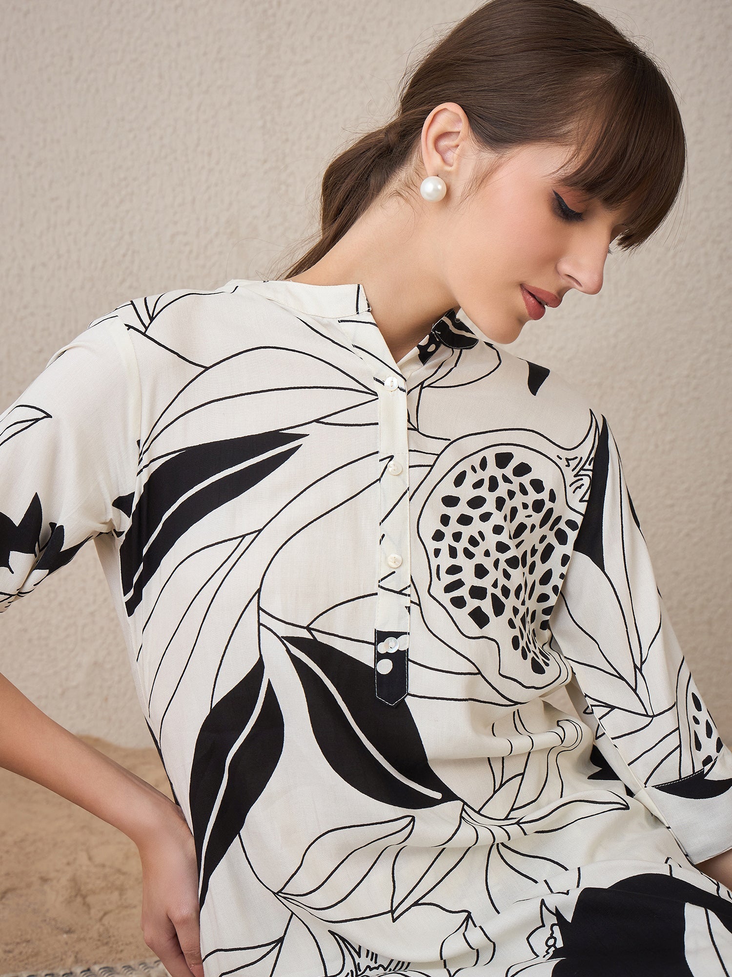 indo era, indoera, heeramandi dress, women kurta, kurta for women, women suit, 3 piece dress for women, 2 piece suit for women, sundress, summer sale, summer look, dress for wedding, birthday outfit for women, kurti, anarkali suit, pakistani suit, coord set women, maxi sundress for women, women suit, summer dress, salwar suit, cotton kurta for women, sharara suit for women, plazo suit, sleeveless kurti, office wear for women, party wear for women, dress for mother day, mother day outfit,