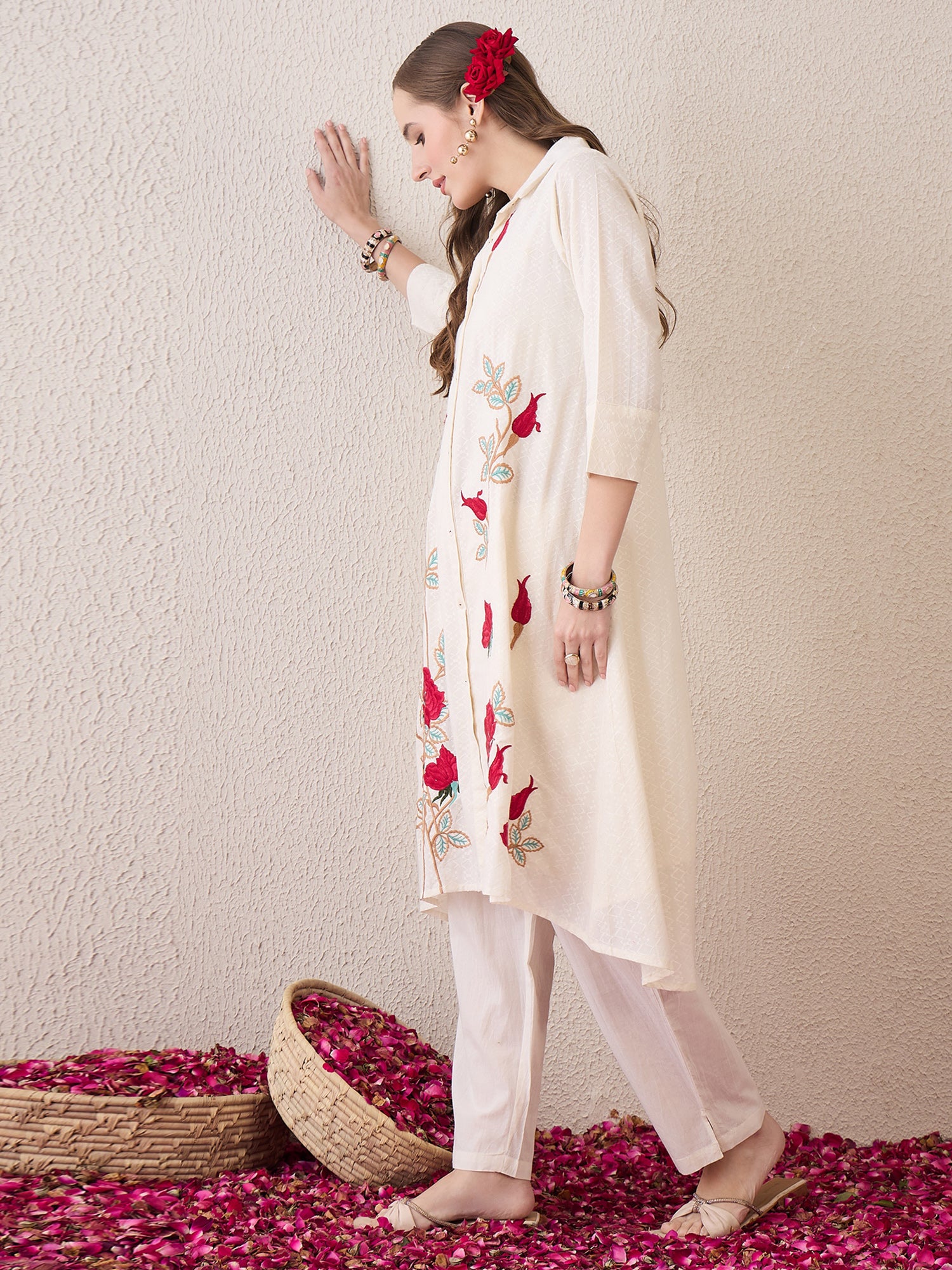 indo era, indoera, indo era kurta, heeramandi dress, heeramandi, dress for women, kurta for women, kurtaset for women, indo era kurta set, indo era suit, anarkali kurta, salwar suit, sharara set, cotton kurta, dress for women, kurta for women, birthday dress for women, gown for women, formal dress for women, party wear for women, summer dress, female kurti, cotton dress for women, kurta with dupatta, dressing style, casual look, new arrival for women, Off White suit