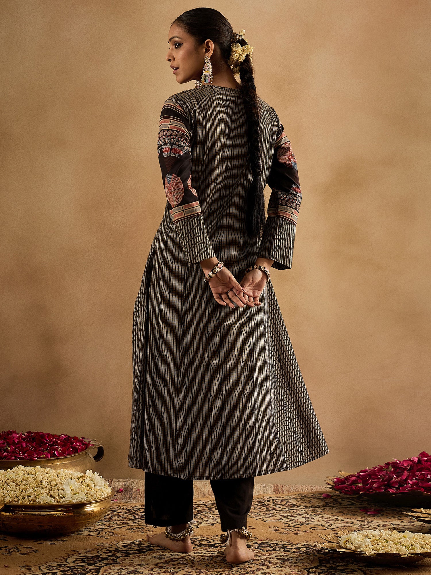 indo era, indo era kurta set, indo era suit, Kurta Set, Kurta set for women, cotton kurta set, indo era kurta set for women, Anarkali Kurta Set, Palazzo Kurta Set, Sleeveless Kurta, Embroidered Kurta, New Arrivals, Work wear, Dress, Best seller, Heeramandi dress, Summer sale, Summer suit, Wedding collection, Special offer, plus size, Spring summer, party wear, Summer Special, Printed Kurta, wedding wear, outfit ideas, Straight Kurta, Cotton Outfit, A line dress, dress for women,Multi kurta set