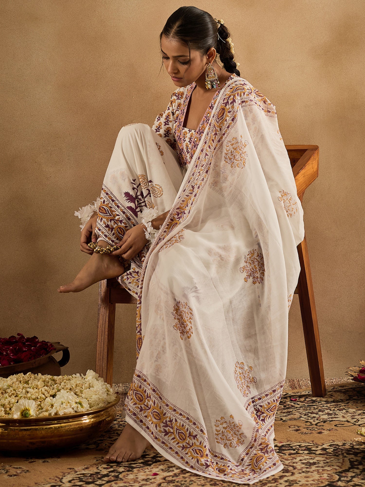 indo era, suit, kurta set for women, indo era kurta, kurta sets for ladies, summer dresses for women, 3 piece suit, cotton kurta set for women, new arrivals, women kurti plazo set, women in suit, kurta suit, floral kurta, short suit, spring summer, White suit