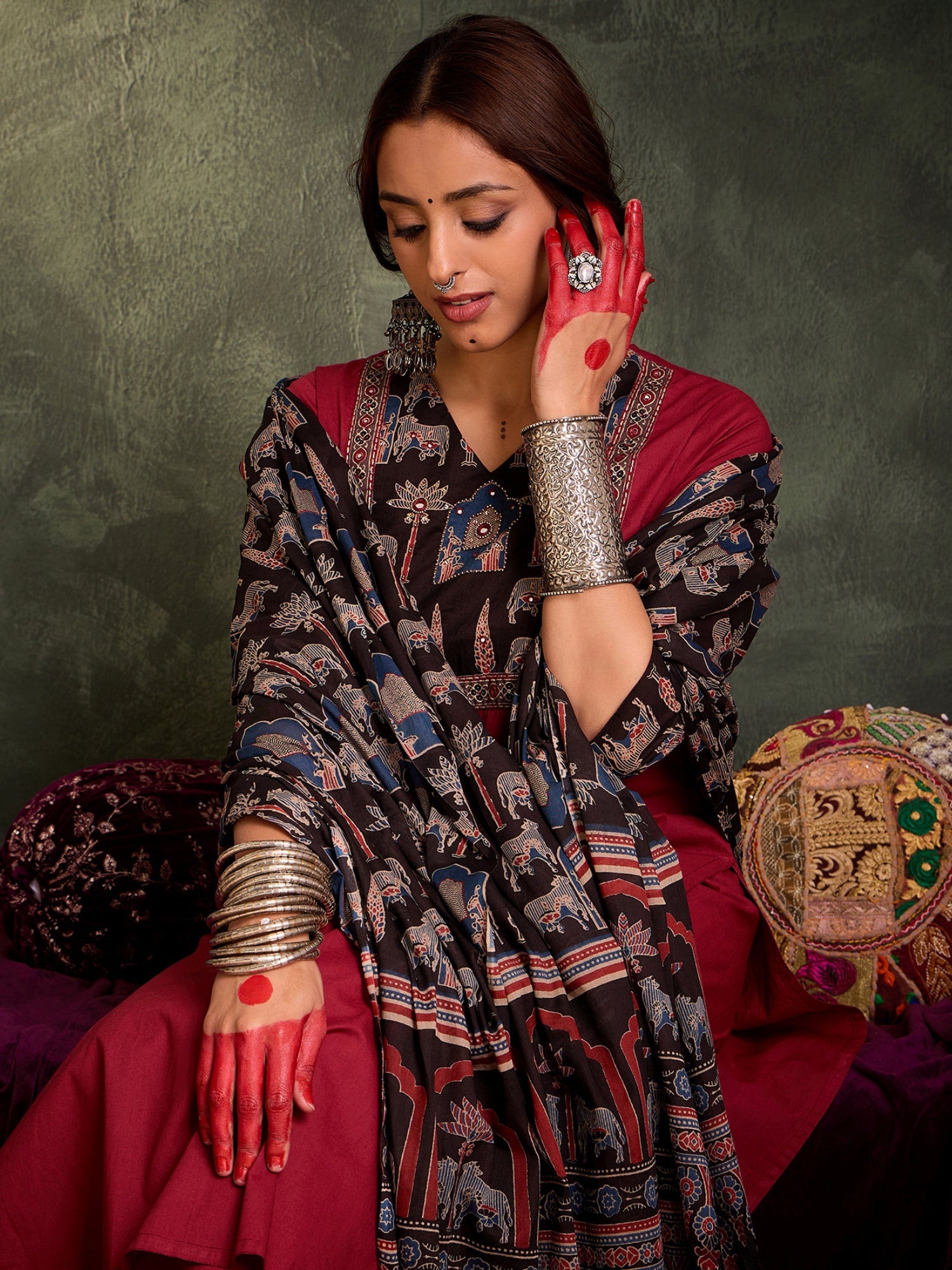 indo era, indoera, heeramandi dress, women kurta, kurta for women, women suit, 3 piece dress for women, 2 piece suit for women, sundress, summer sale, summer look, dress for wedding, birthday outfit for women, kurti, anarkali suit, pakistani suit, coord set women, maxi sundress for women, women suit, summer dress, salwar suit, cotton kurta for women, sharara suit for women, plazo suit, sleeveless kurti, office wear for women, party wear for women, dress for mother day, mother day outfit,