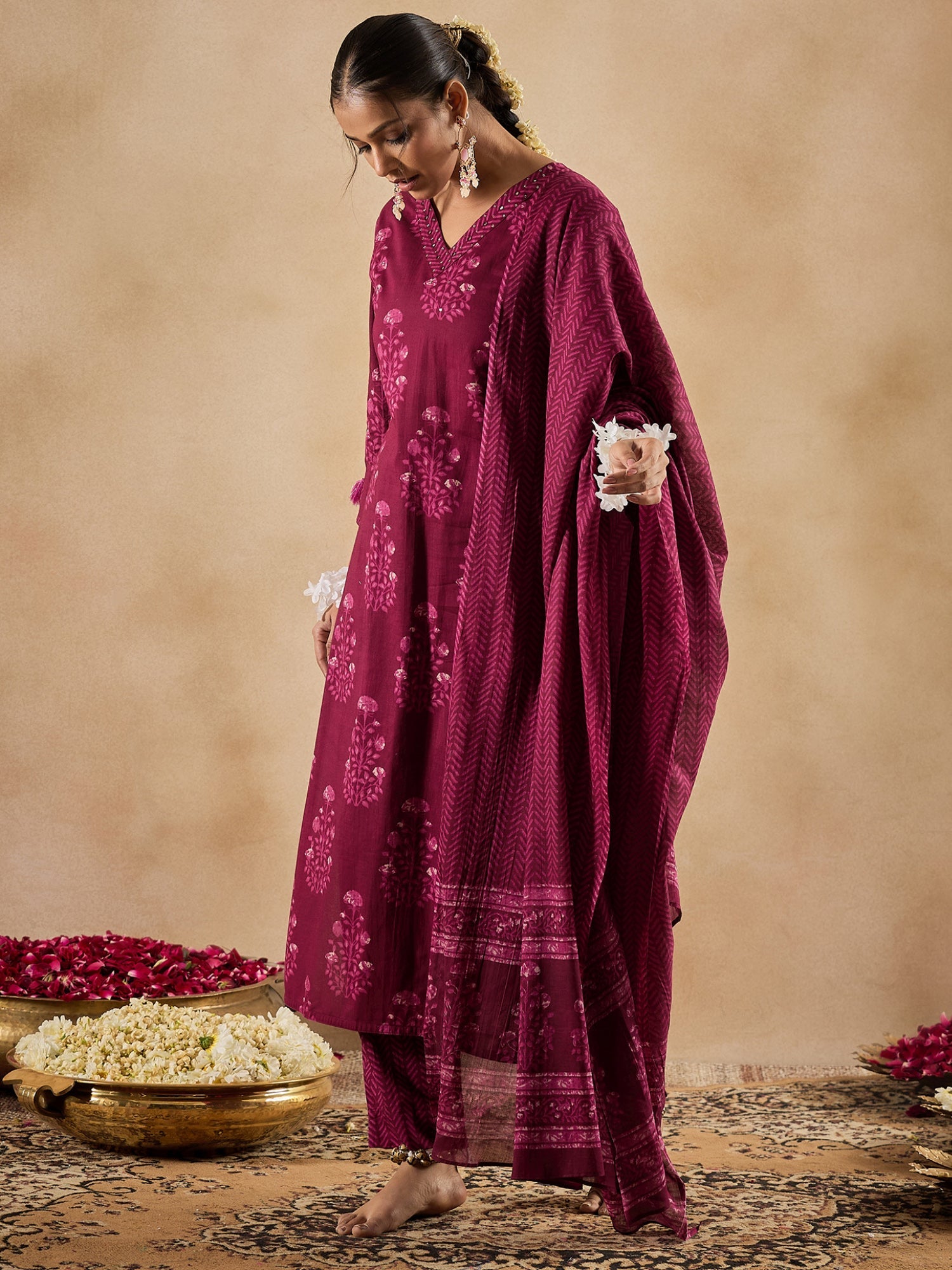 indo era, indoera, heeramandi dress, women kurta, kurta for women, women suit, 3 piece dress for women, 2 piece suit for women, sundress, summer sale, summer look, dress for wedding, birthday outfit for women, kurti, anarkali suit, pakistani suit, coord set women, maxi sundress for women, women suit, summer dress, salwar suit, cotton kurta for women, sharara suit for women, plazo suit, sleeveless kurti, office wear for women, party wear for women, dress for mother day, mother day outfit,