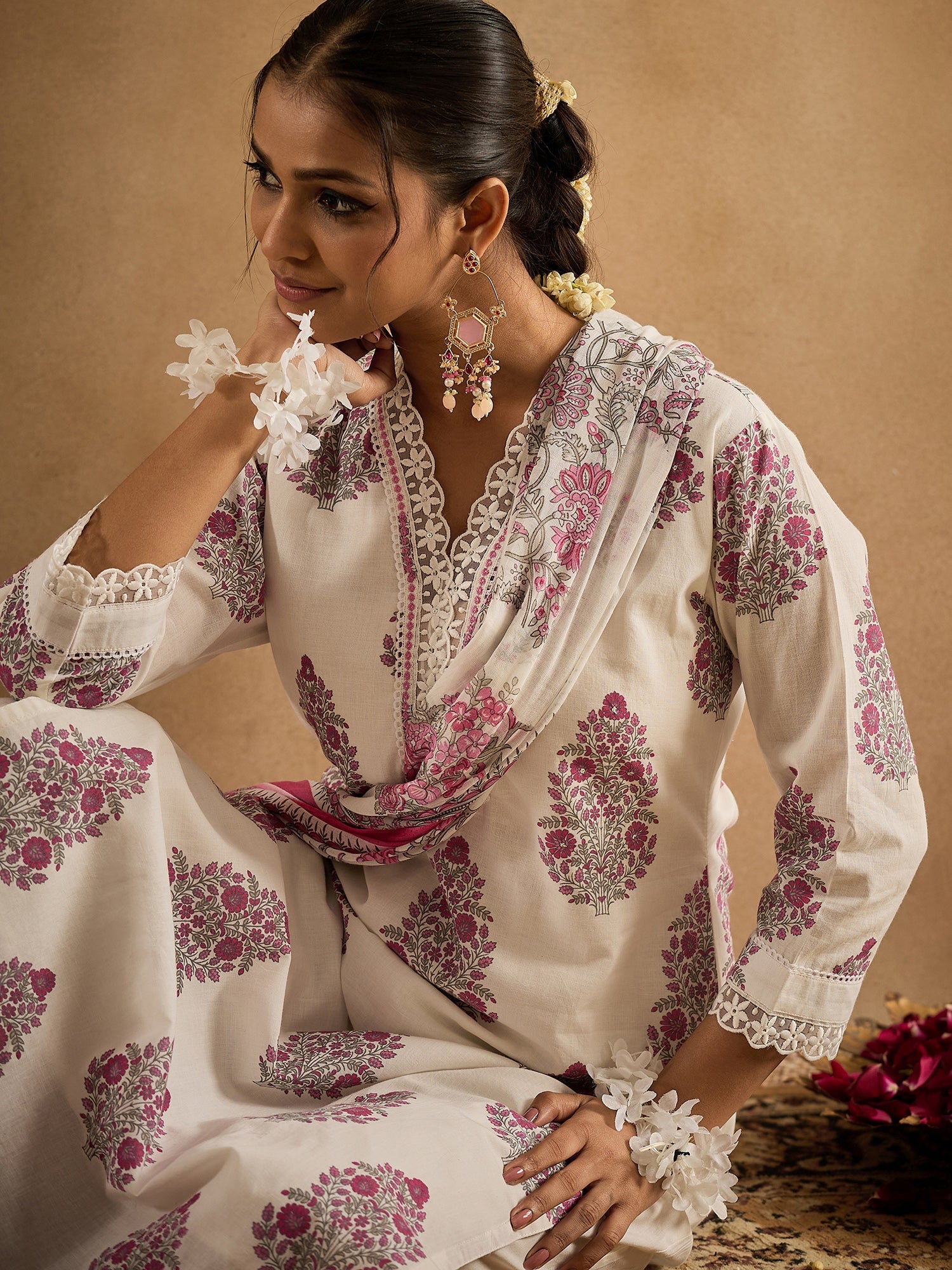 indo era, indoera, heeramandi dress, women kurta, kurta for women, women suit, 3 piece dress for women, 2 piece suit for women, sundress, summer sale, summer look, dress for wedding, birthday outfit for women, kurti, anarkali suit, pakistani suit, coord set women, maxi sundress for women, women suit, summer dress, salwar suit, cotton kurta for women, sharara suit for women, plazo suit, sleeveless kurti, office wear for women, party wear for women, dress for mother day, mother day outfit,