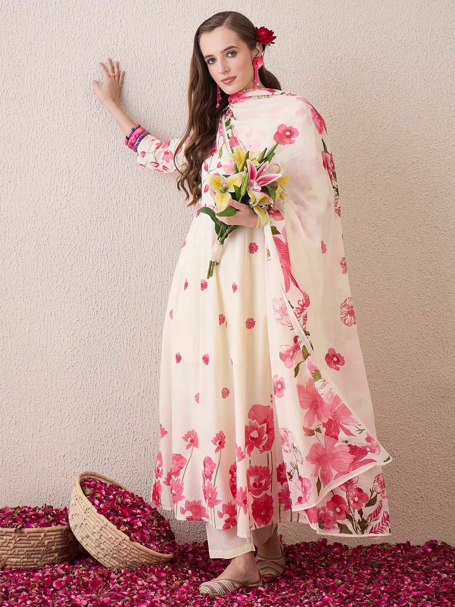indo era, indoera, heeramandi dress, women kurta, kurta for women, women suit, 3 piece dress for women, 2 piece suit for women, sundress, summer sale, summer look, dress for wedding, birthday outfit for women, kurti, anarkali suit, pakistani suit, coord set women, maxi sundress for women, women suit, summer dress, salwar suit, cotton kurta for women, sharara suit for women, plazo suit, sleeveless kurti, office wear for women, party wear for women, dress for mother day, mother day outfit,