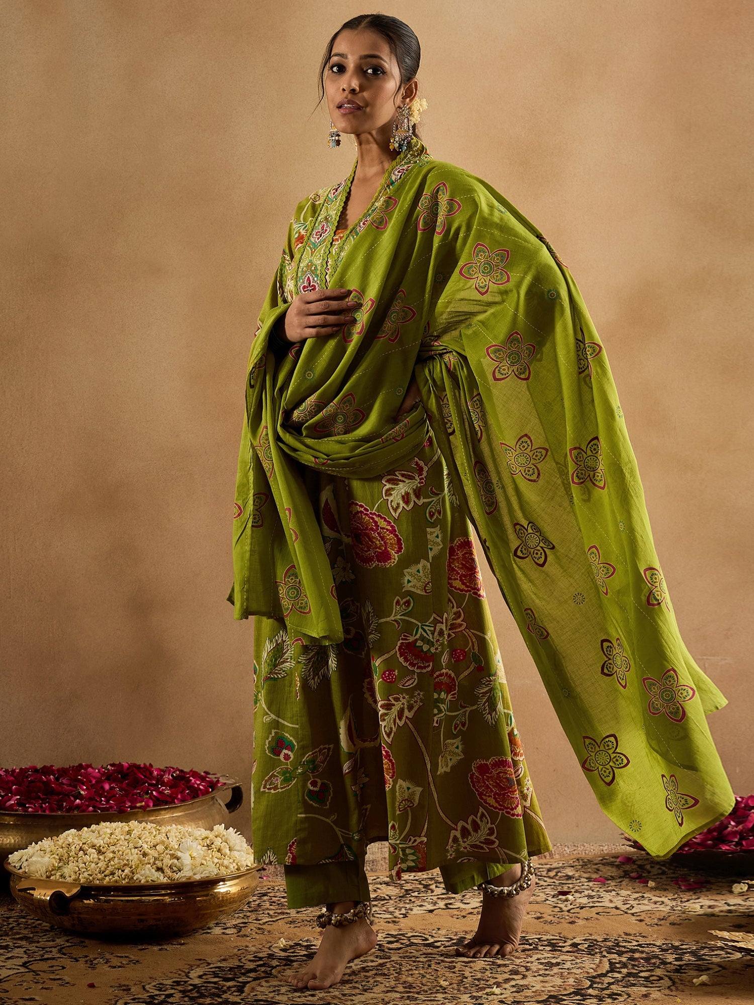 indo era, indoera, heeramandi dress, women kurta, kurta for women, women suit, 3 piece dress for women, 2 piece suit for women, sundress, summer sale, summer look, dress for wedding, birthday outfit for women, kurti, anarkali suit, pakistani suit, coord set women, maxi sundress for women, women suit, summer dress, salwar suit, cotton kurta for women, sharara suit for women, plazo suit, sleeveless kurti, office wear for women, party wear for women, dress for mother day, mother day outfit,