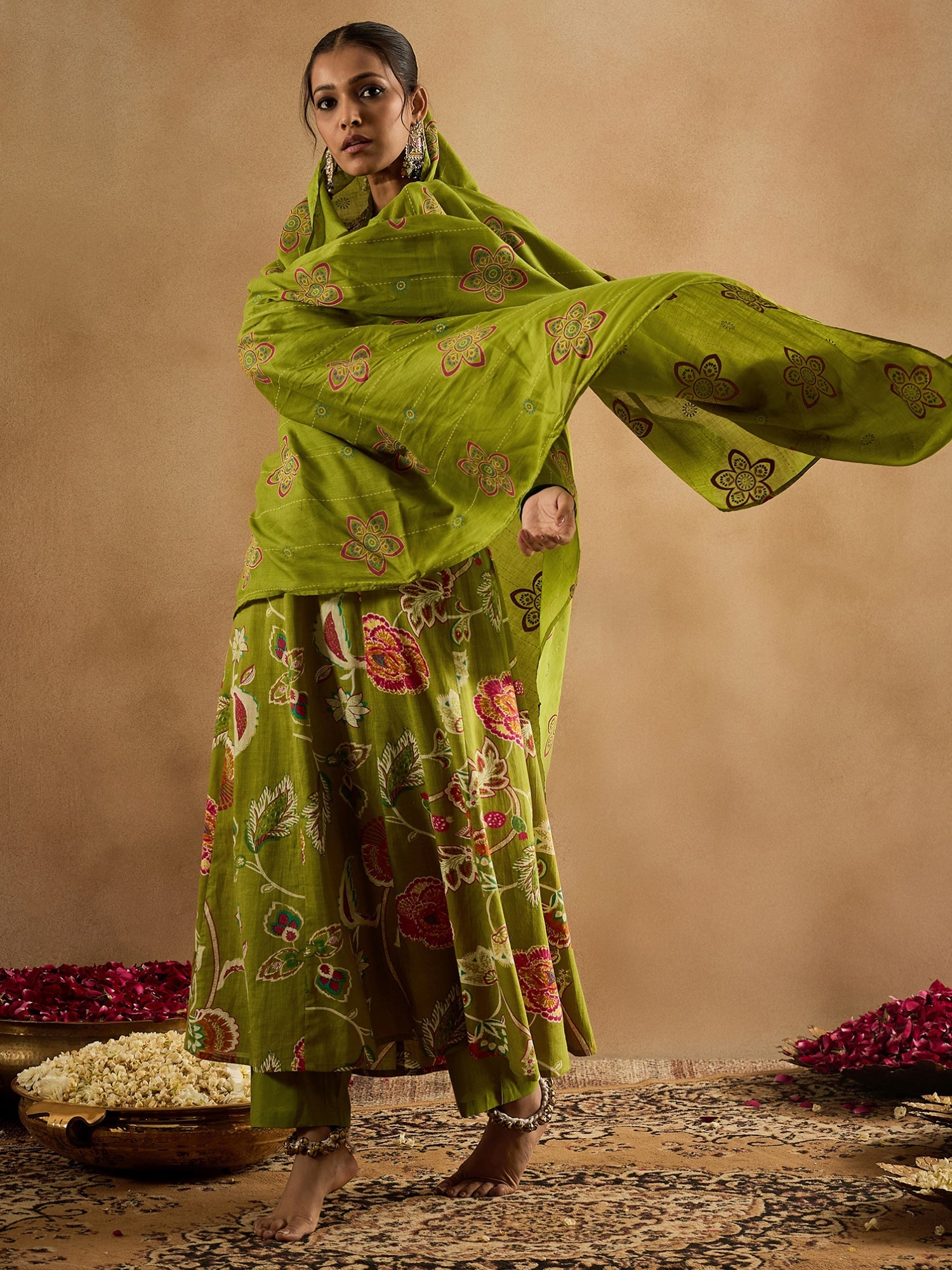indo era, indoera, heeramandi dress, women kurta, kurta for women, women suit, 3 piece dress for women, 2 piece suit for women, sundress, summer sale, summer look, dress for wedding, birthday outfit for women, kurti, anarkali suit, pakistani suit, coord set women, maxi sundress for women, women suit, summer dress, salwar suit, cotton kurta for women, sharara suit for women, plazo suit, sleeveless kurti, office wear for women, party wear for women, dress for mother day, mother day outfit,