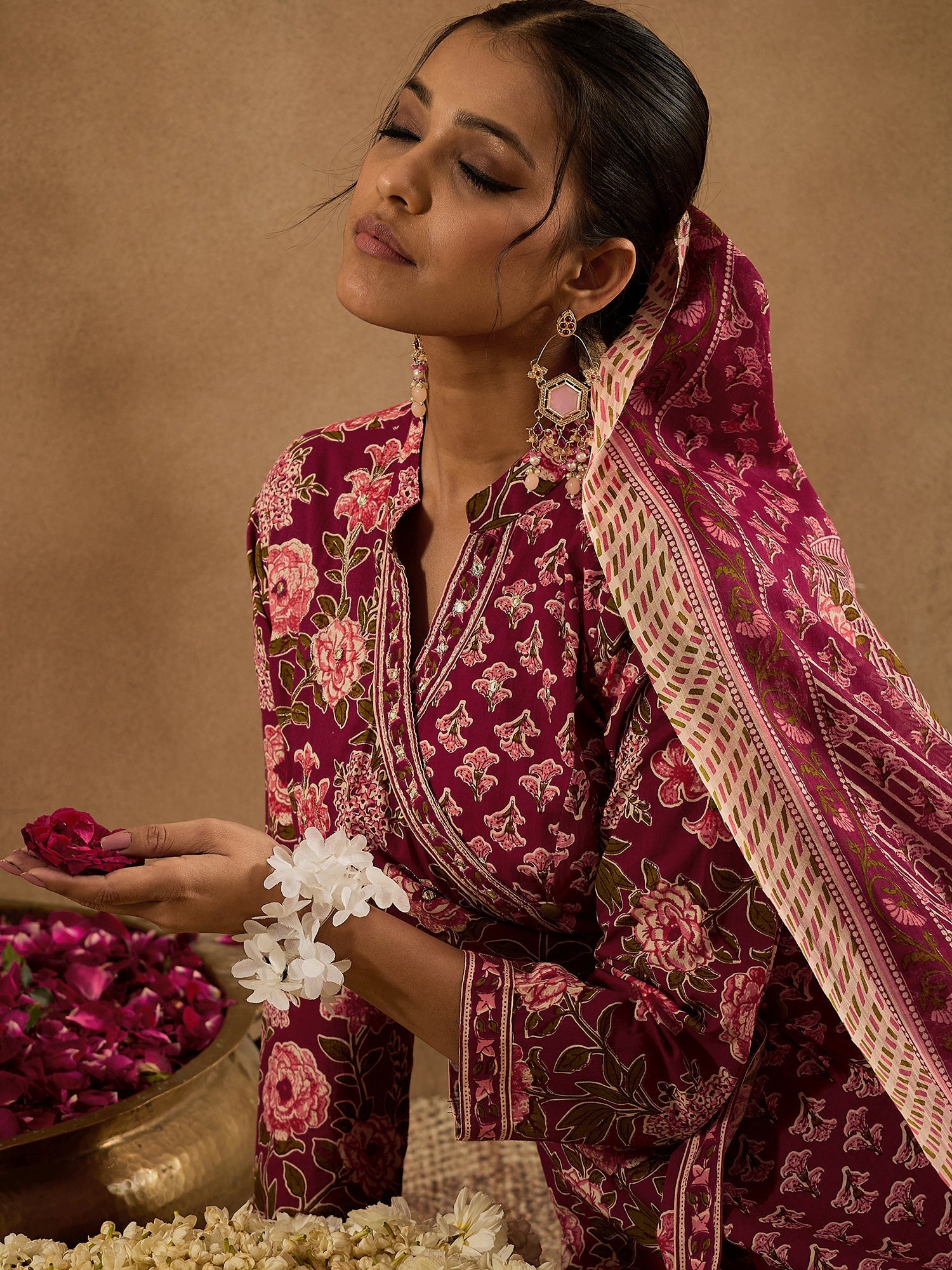 indo era, indoera, indo era kurta, heeramandi dress, heeramandi, dress for women, kurta for women, kurtaset for women, indo era kurta set, indo era suit, anarkali kurta, salwar suit, sharara set, cotton kurta, dress for women, kurta for women, birthday dress for women, gown for women, formal dress for women, party wear for women, summer dress, female kurti, cotton dress for women, kurta with dupatta, dressing style, casual look, new arrival for women, Burgundy suit