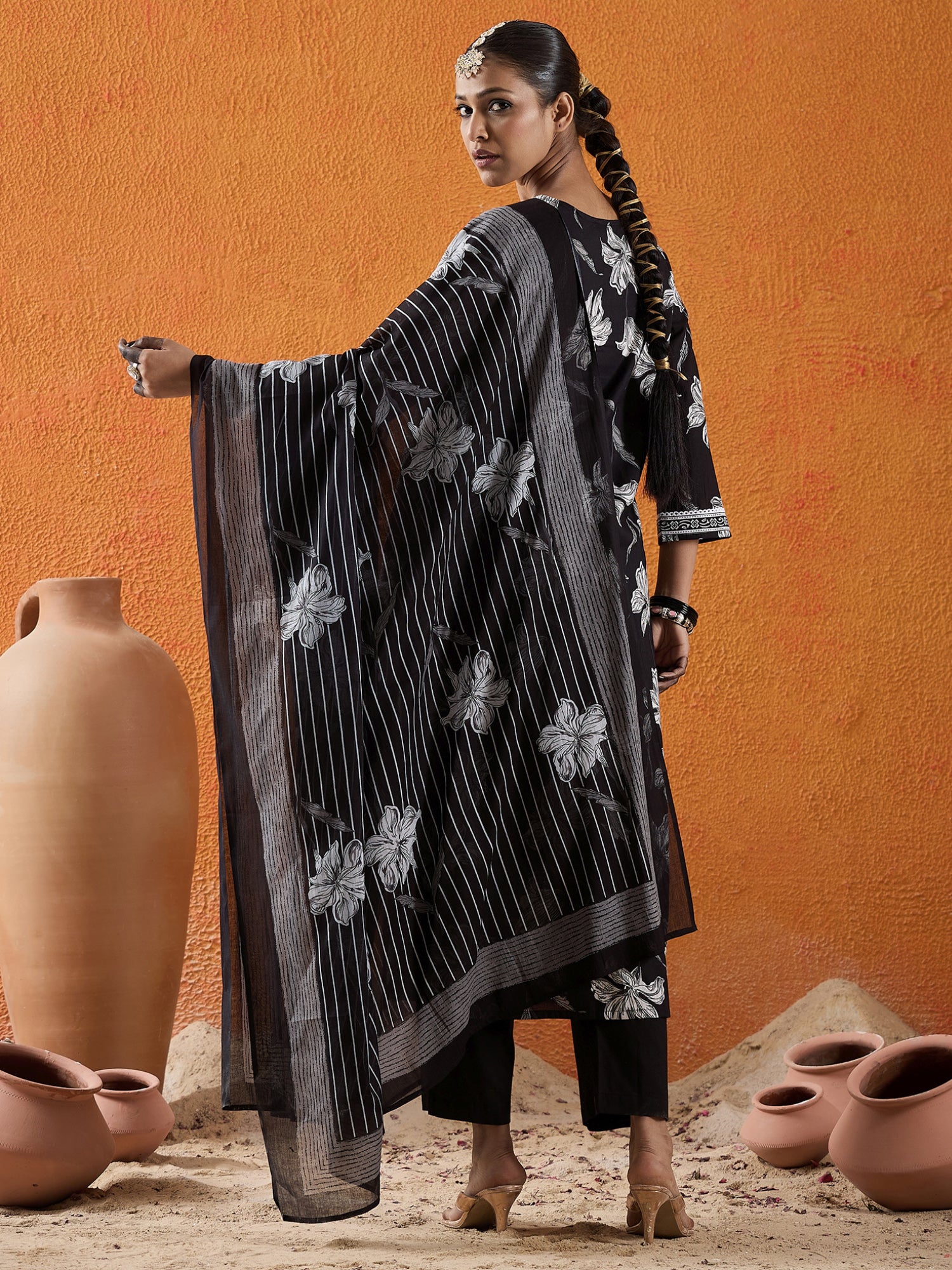 indo era, suit, kurta set for women, indo era kurta, kurta sets for ladies, summer dresses for women, 3 piece suit, cotton kurta set for women, new arrivals, women kurti plazo set, women in suit, kurta suit, floral kurta, short suit, spring summer, Black suit