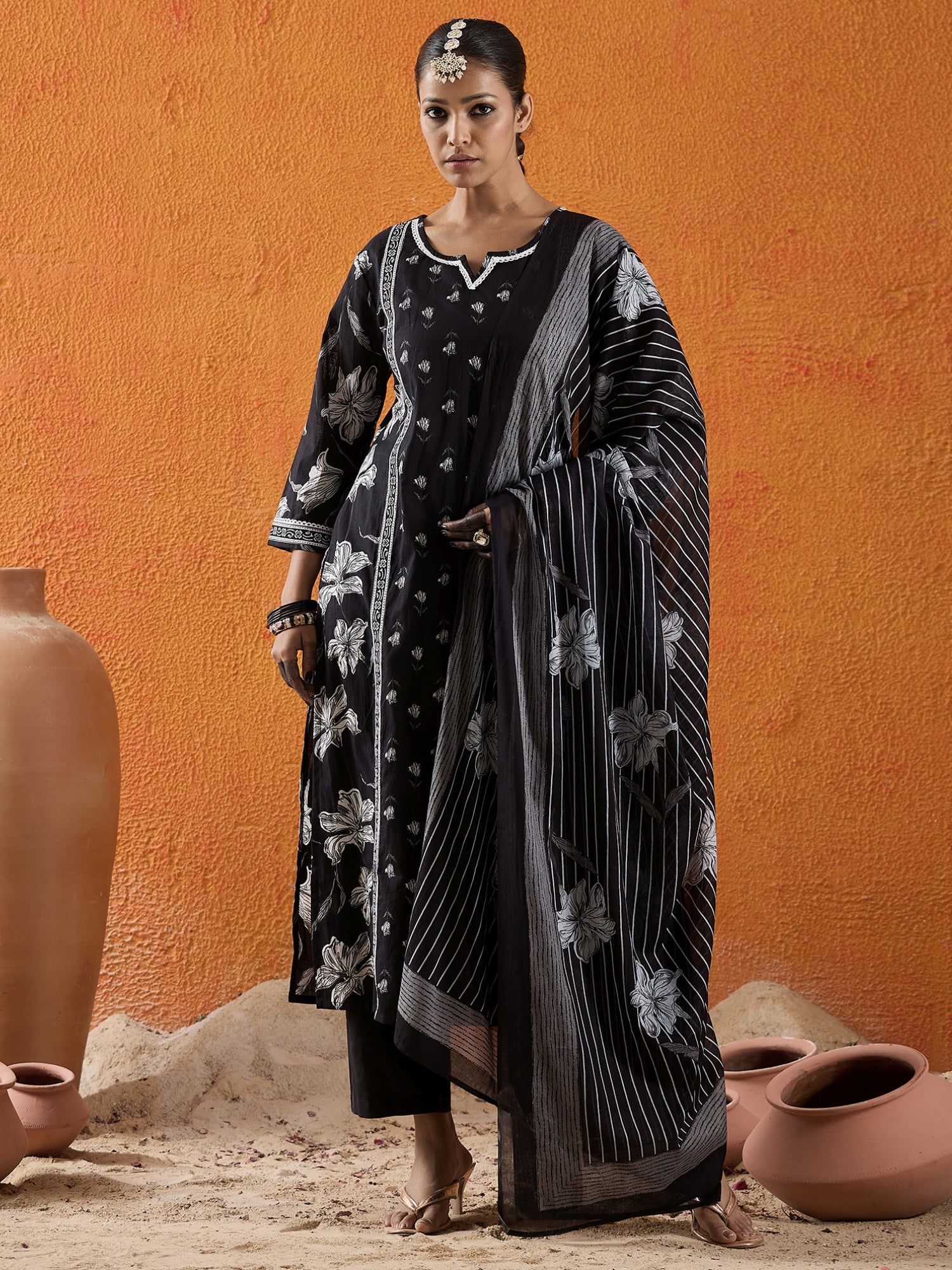indo era, suit, kurta set for women, indo era kurta, kurta sets for ladies, summer dresses for women, 3 piece suit, cotton kurta set for women, new arrivals, women kurti plazo set, women in suit, kurta suit, floral kurta, short suit, spring summer, Black suit