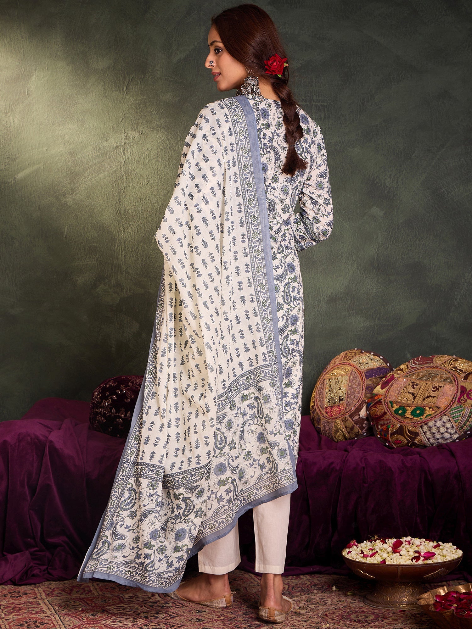 Off White Kurta Sets  For women,indo era, indoera, kurta set for women, women kurta set, women suit, summer wear for women, festive suit for women, mother's day outfit, dress for mother, mother's day special, heeramandi dress