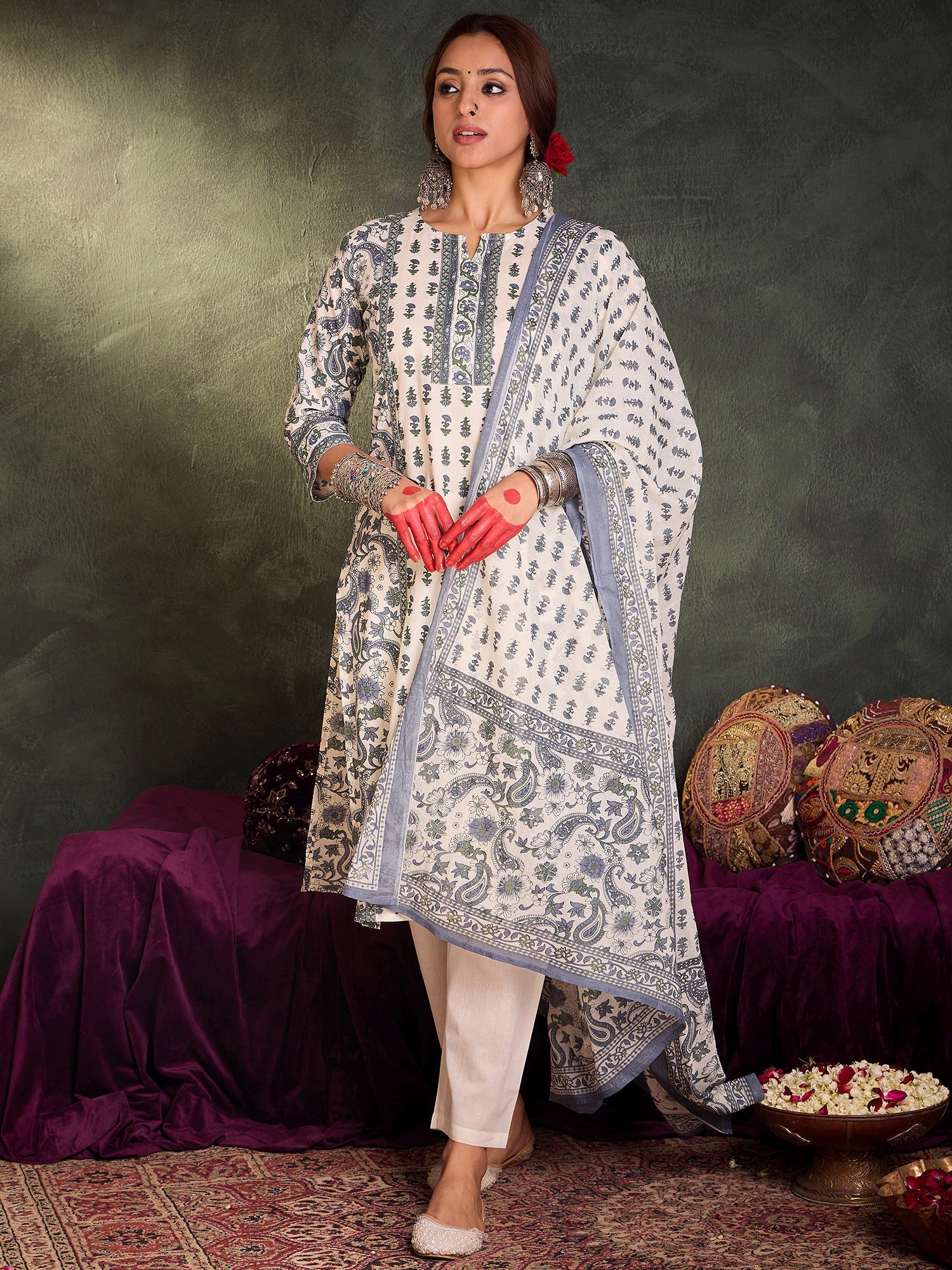 Off White Kurta Sets  For women,indo era, indoera, kurta set for women, women kurta set, women suit, summer wear for women, festive suit for women, mother's day outfit, dress for mother, mother's day special, heeramandi dress