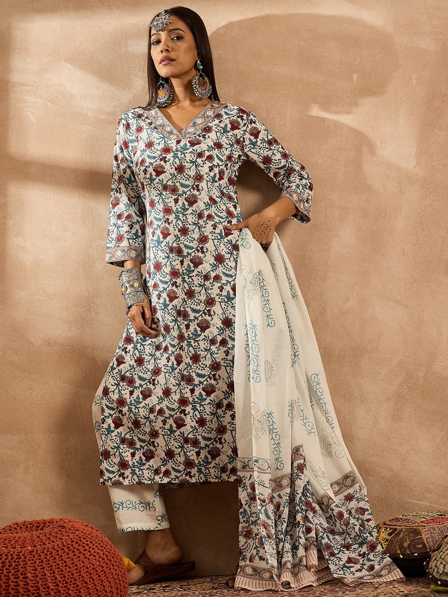 indo era, suit, kurta set for women, indo era kurta, kurta sets for ladies, summer dresses for women, 3 piece suit, cotton kurta set for women, new arrivals, women kurti plazo set, women in suit, kurta suit, floral kurta, short suit, spring summer, White suit