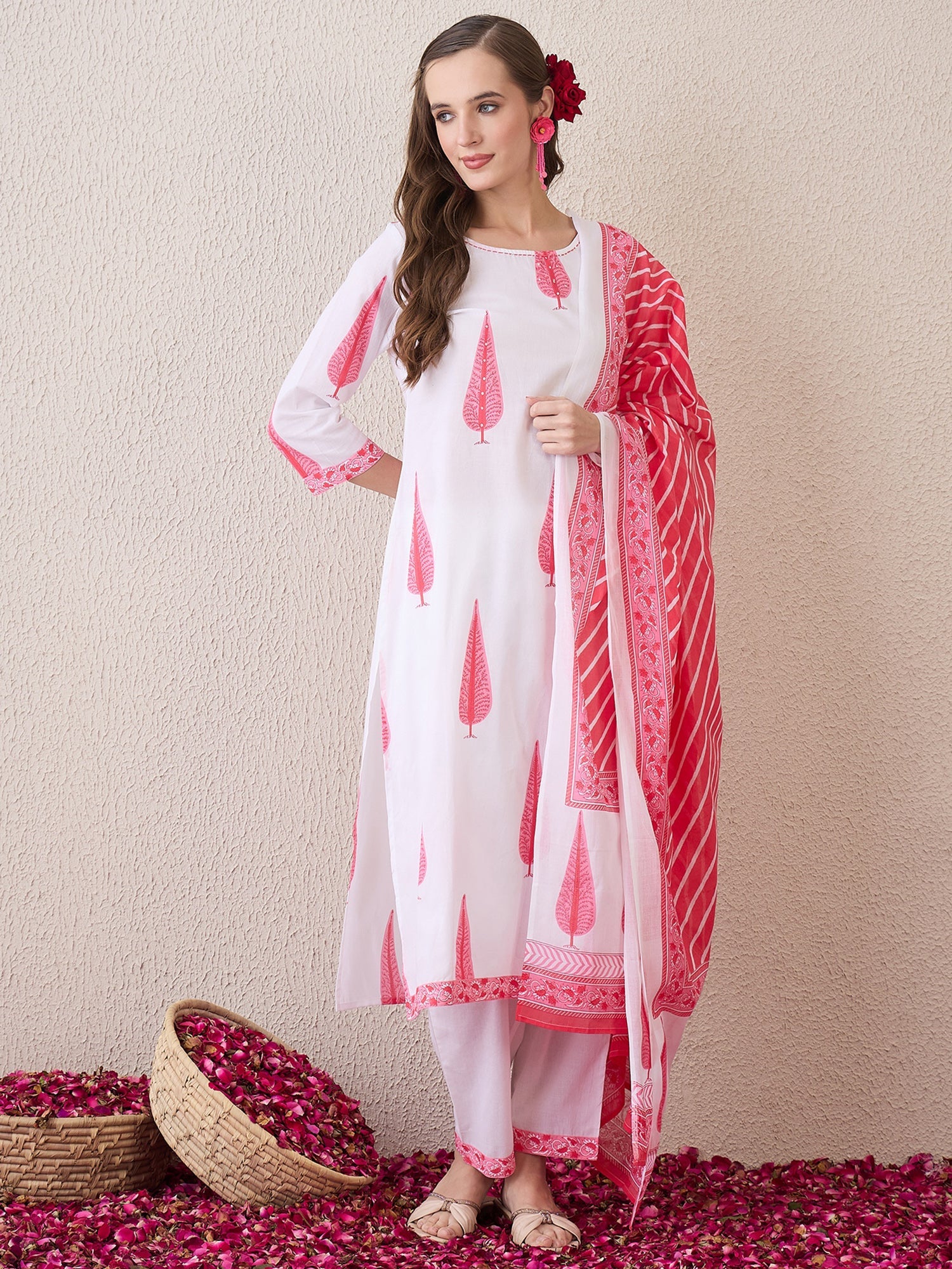 indo era, suit, kurta set for women, indo era kurta, kurta sets for ladies, summer dresses for women, 3 piece suit, cotton kurta set for women, new arrivals, women kurti plazo set, women in suit, kurta suit, floral kurta, short suit, spring summer, White suit