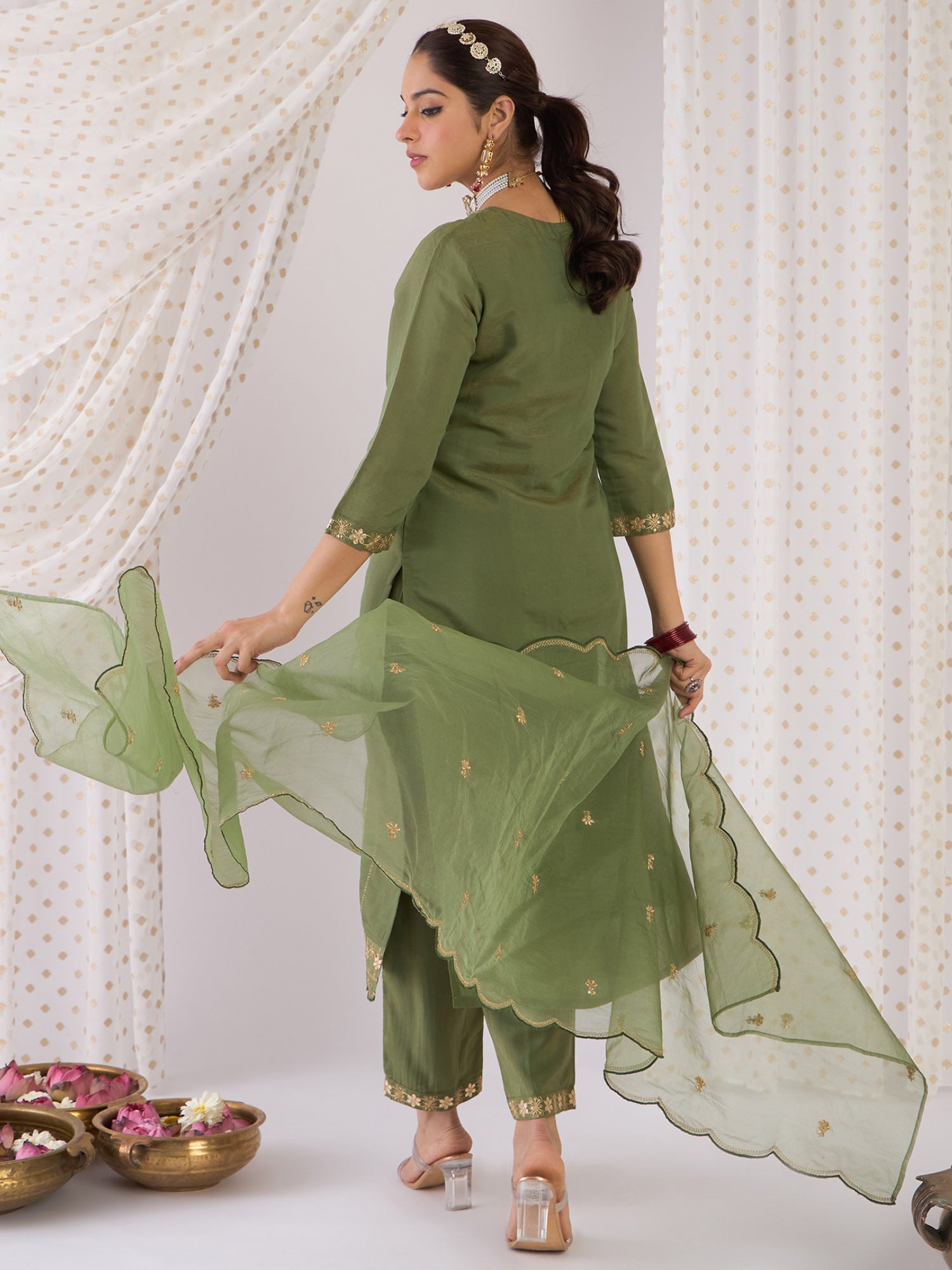indo era, suit, kurta set for women, indo era kurta, kurta sets for ladies, summer dresses for women, 3 piece suit, cotton kurta set for women, new arrivals, women kurti plazo set, women in suit, kurta suit, floral kurta, short suit, spring summer, Green suit