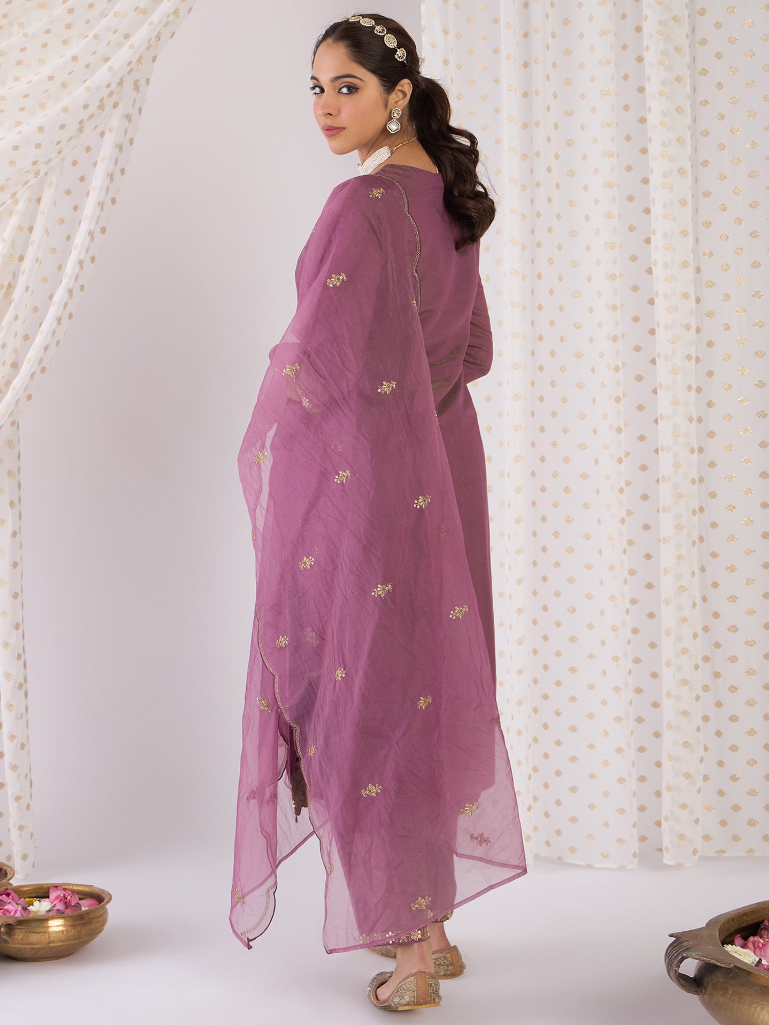 indo era, indoera, indo era kurta, heeramandi dress, heeramandi, dress for women, kurta for women, kurtaset for women, indo era kurta set, indo era suit, anarkali kurta, salwar suit, sharara set, cotton kurta, dress for women, kurta for women, birthday dress for women, gown for women, formal dress for women, party wear for women, summer dress, female kurti, cotton dress for women, kurta with dupatta, dressing style, casual look, new arrival for women, Lavender suit