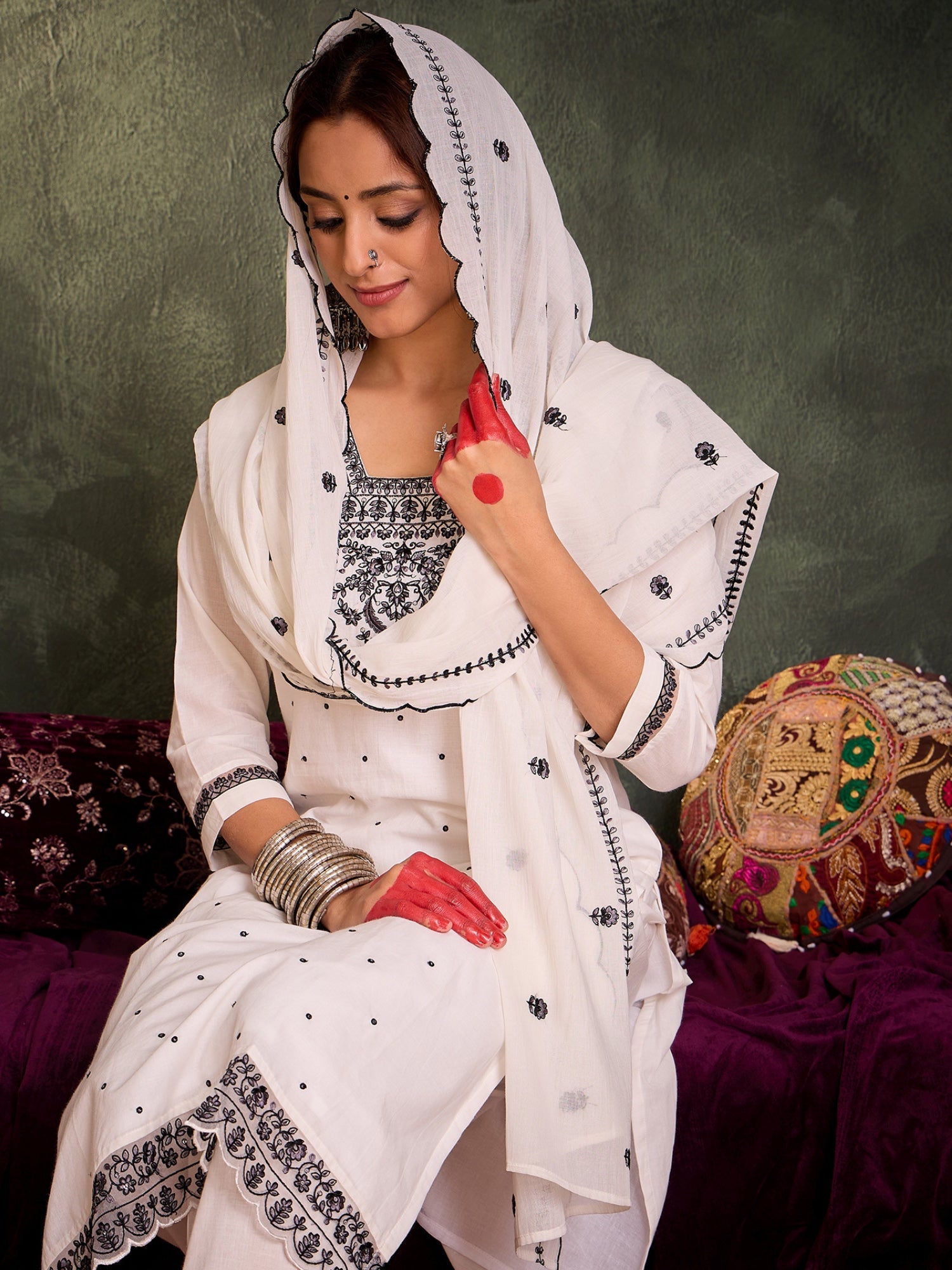 indo era, suit, kurta set for women, indo era kurta, kurta sets for ladies, summer dresses for women, 3 piece suit, cotton kurta set for women, new arrivals, women kurti plazo set, women in suit, kurta suit, floral kurta, short suit, spring summer, White suit