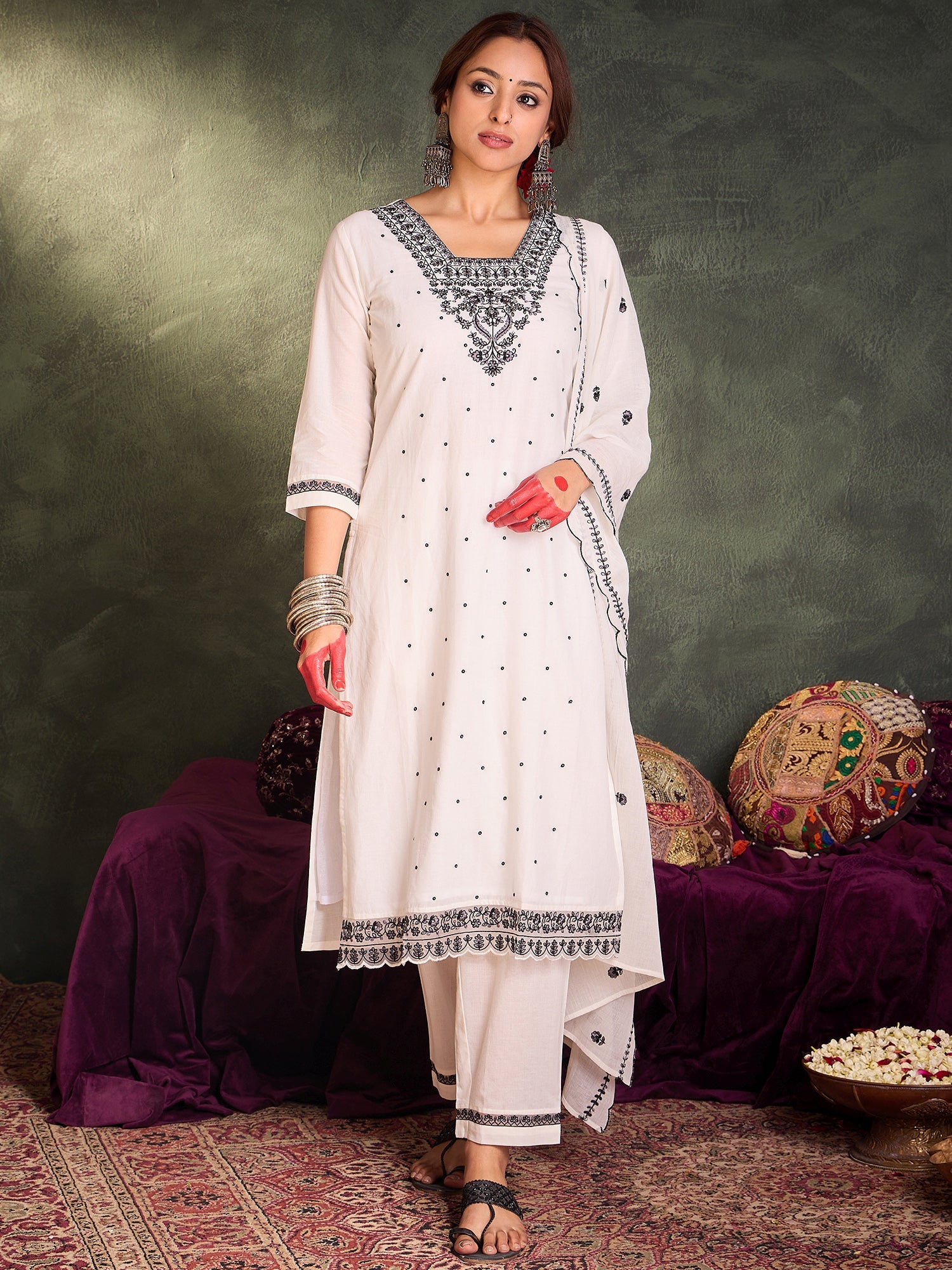 indo era, suit, kurta set for women, indo era kurta, kurta sets for ladies, summer dresses for women, 3 piece suit, cotton kurta set for women, new arrivals, women kurti plazo set, women in suit, kurta suit, floral kurta, short suit, spring summer, White suit