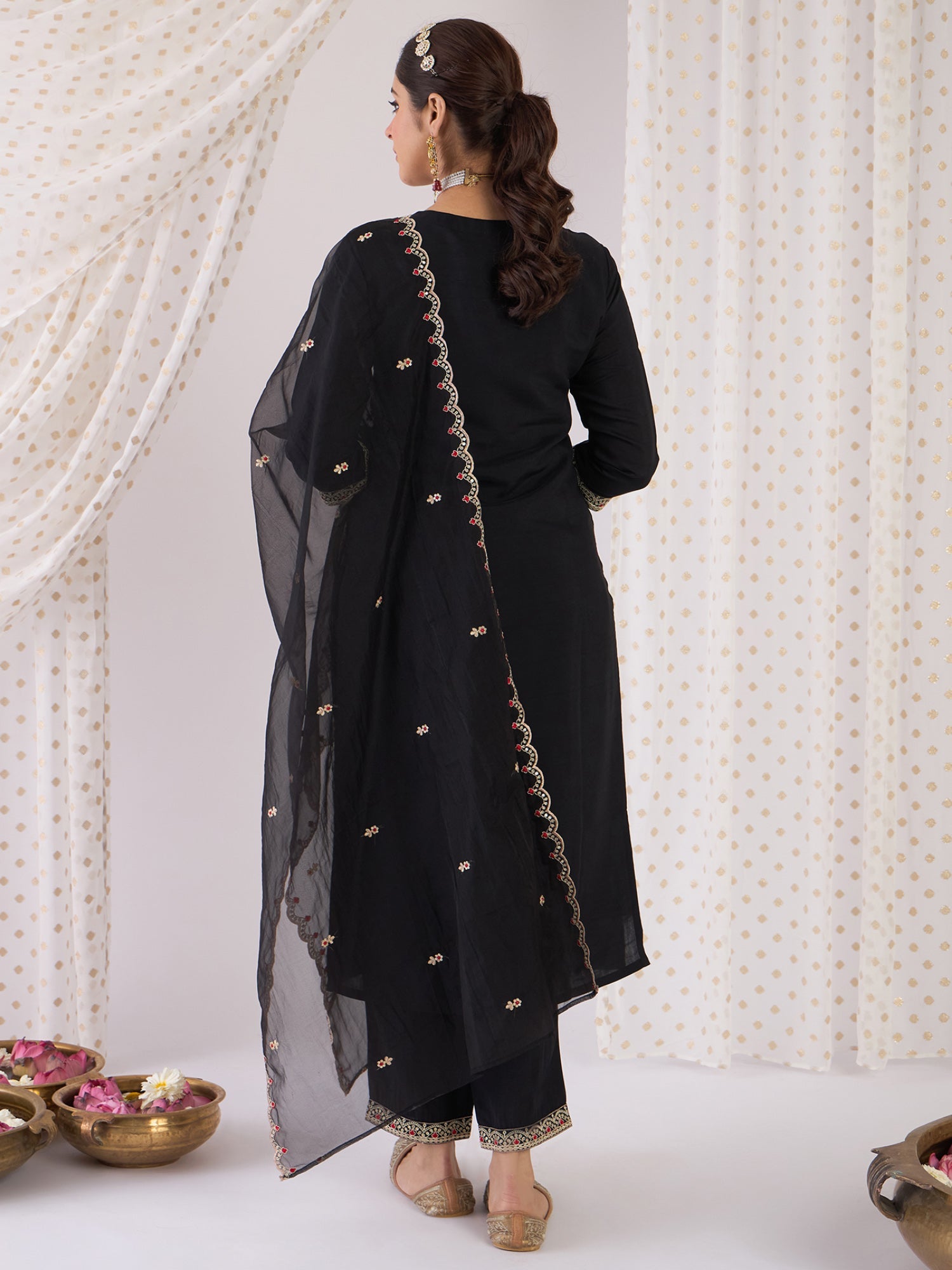 indo era, indoera, heeramandi dress, women kurta, kurta for women, women suit, 3 piece dress for women, 2 piece suit for women, sundress, summer sale, summer look, dress for wedding, birthday outfit for women, kurti, anarkali suit, pakistani suit, coord set women, maxi sundress for women, women suit, summer dress, salwar suit, cotton kurta for women, sharara suit for women, plazo suit, sleeveless kurti, office wear for women, party wear for women, dress for mother day, mother day outfit,