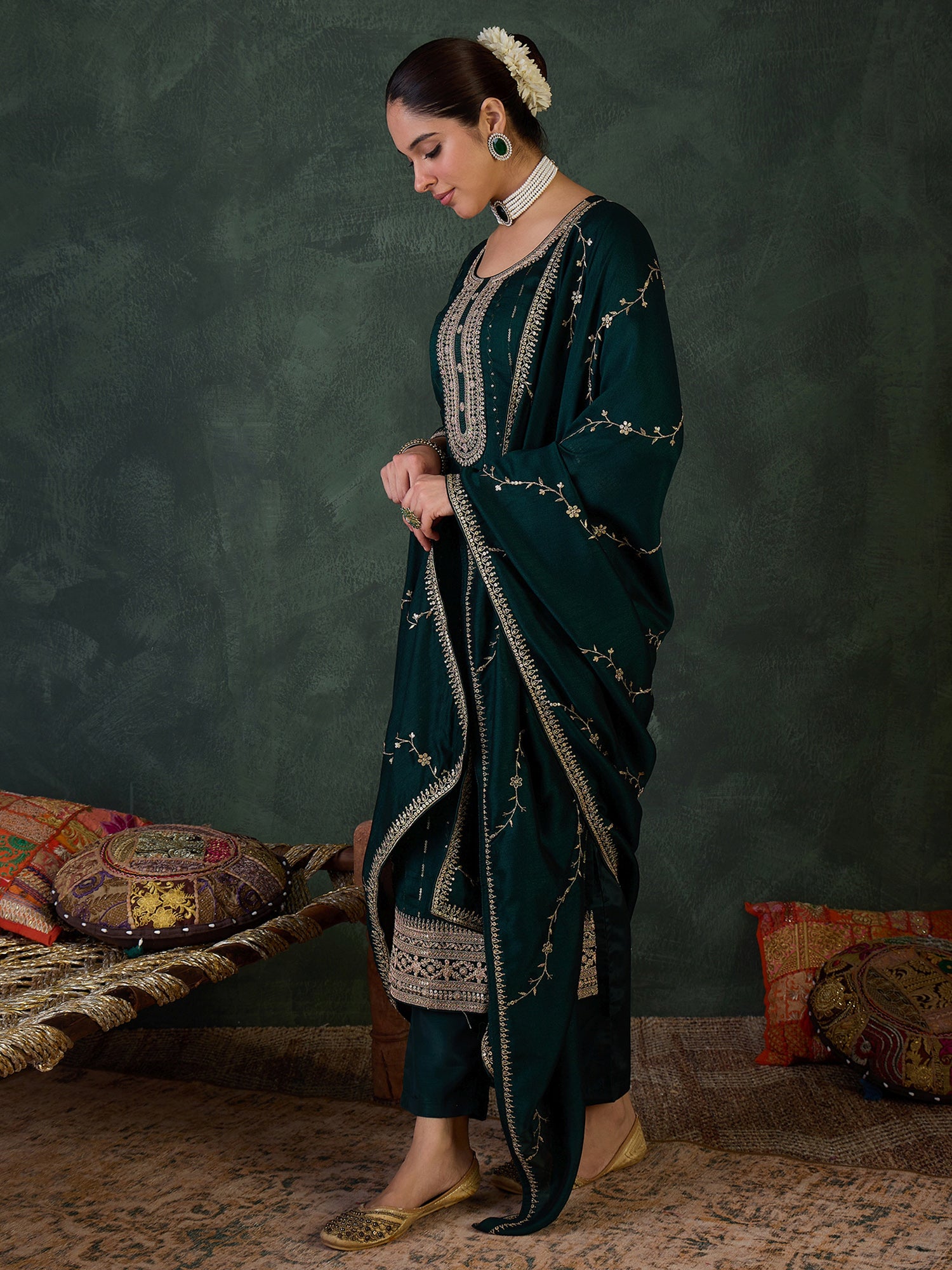 Green Embroidered Straight Kurta Trousers With Dupatta