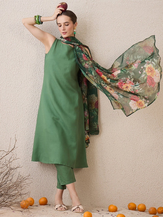 Indo Era Green Solid Straight Kurta Trousers With Dupatta Set