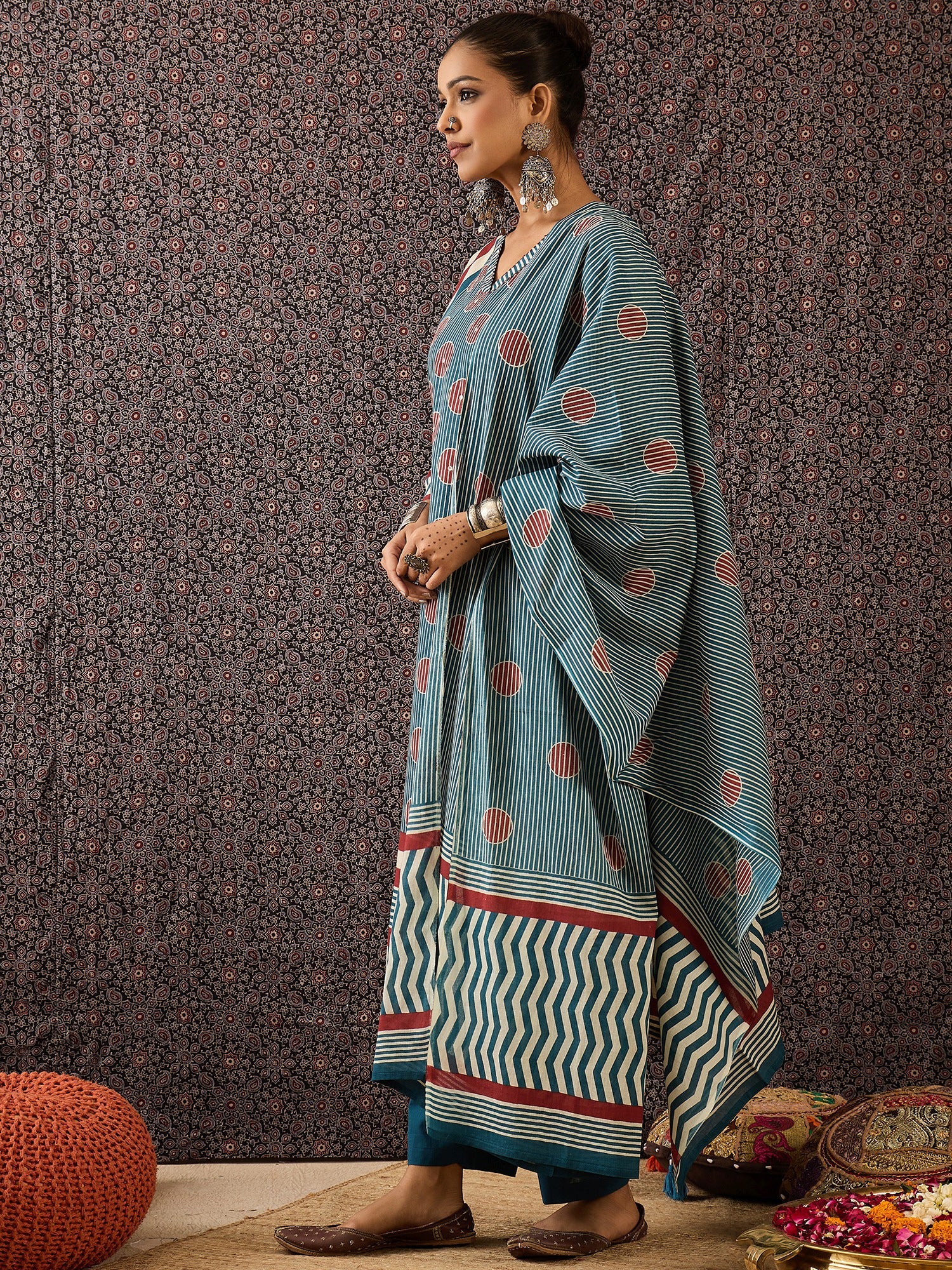 indo era, suit, kurta set for women, indo era kurta, kurta sets for ladies, summer dresses for women, 3 piece suit, cotton kurta set for women, new arrivals, women kurti plazo set, women in suit, kurta suit, floral kurta, short suit, spring summer, Blue suit