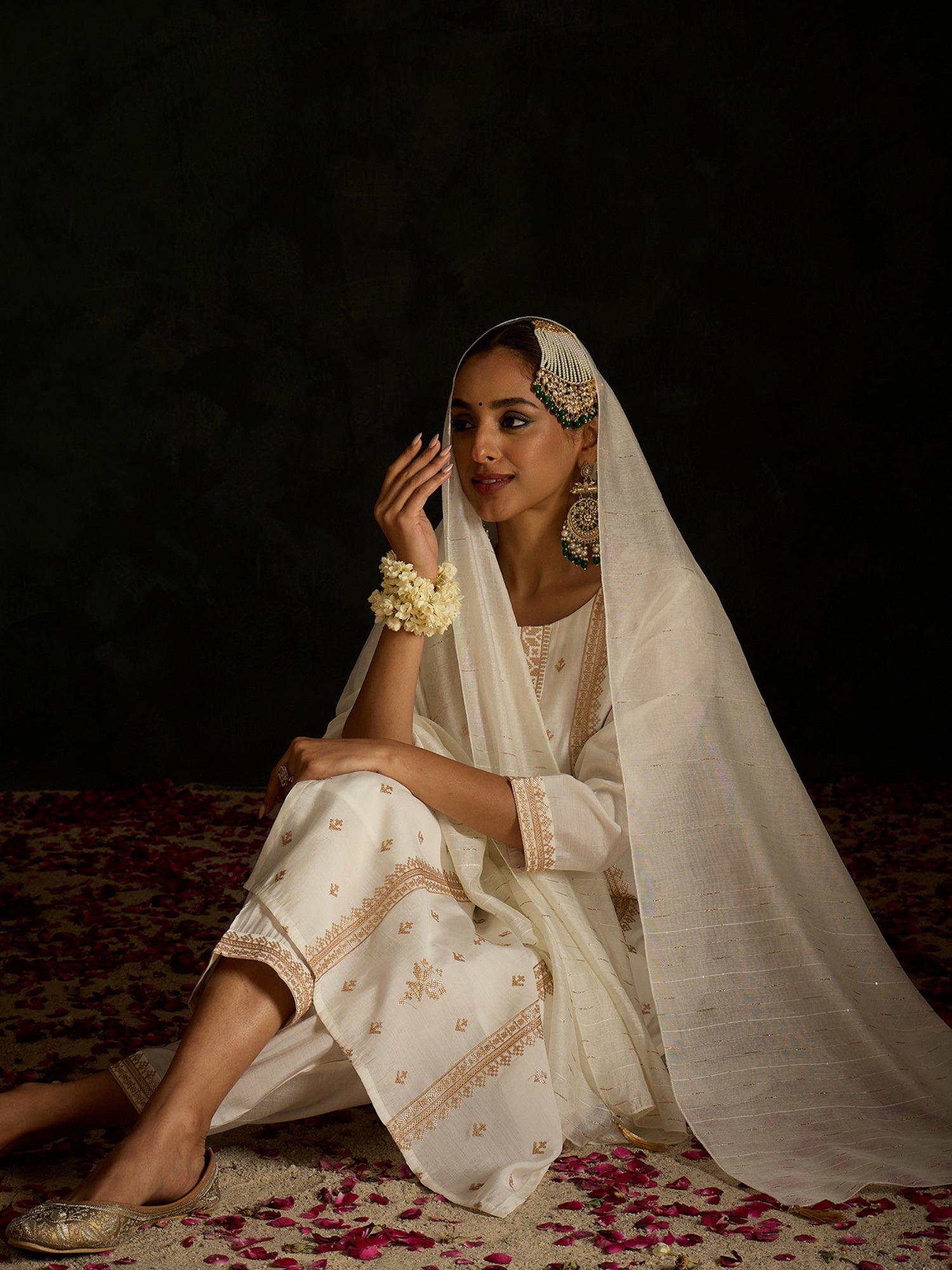 indo era, indo era kurta set, indo era suit, Kurta Set, Kurta set for women, cotton kurta set, indo era kurta set for women, Anarkali Kurta Set, Palazzo Kurta Set, Sleeveless Kurta, Embroidered Kurta, New Arrivals, Work wear, Dress, Best seller, Heeramandi dress, Summer sale, Summer suit, Wedding collection, Special offer, plus size, Spring summer, party wear, Summer Special, Printed Kurta, wedding wear, outfit ideas, Straight Kurta, Cotton Outfit, A line dress, dress for women,Off White kurta set
