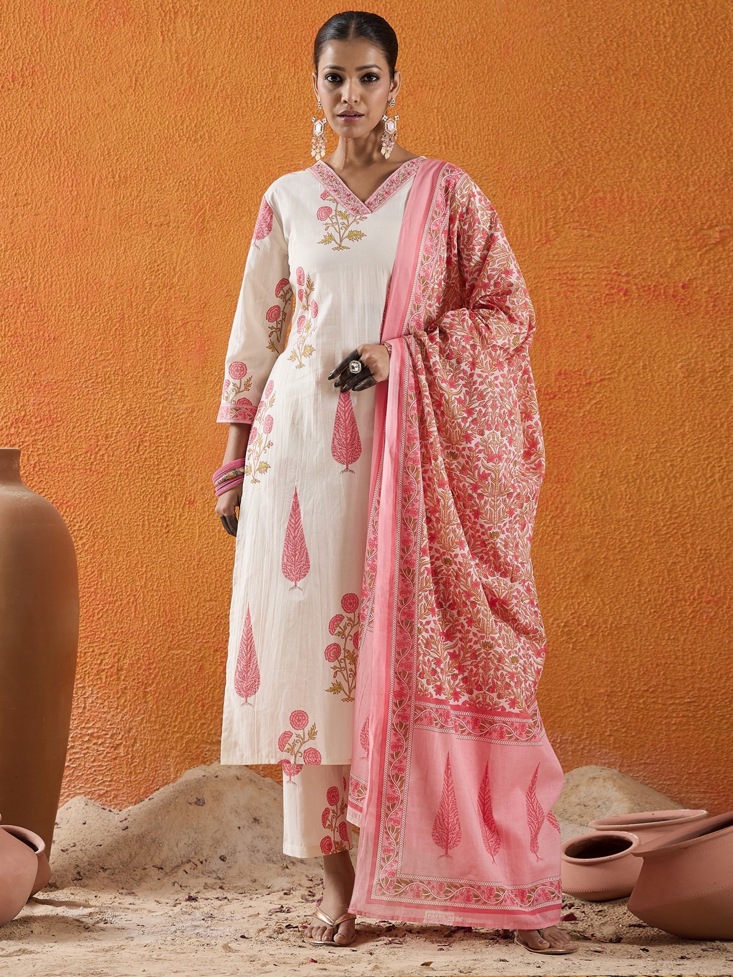 indo era, indoera, heeramandi dress, women kurta, kurta for women, women suit, 3 piece dress for women, 2 piece suit for women, sundress, summer sale, summer look, dress for wedding, birthday outfit for women, kurti, anarkali suit, pakistani suit, coord set women, maxi sundress for women, women suit, summer dress, salwar suit, cotton kurta for women, sharara suit for women, plazo suit, sleeveless kurti, office wear for women, party wear for women, dress for mother day, mother day outfit,