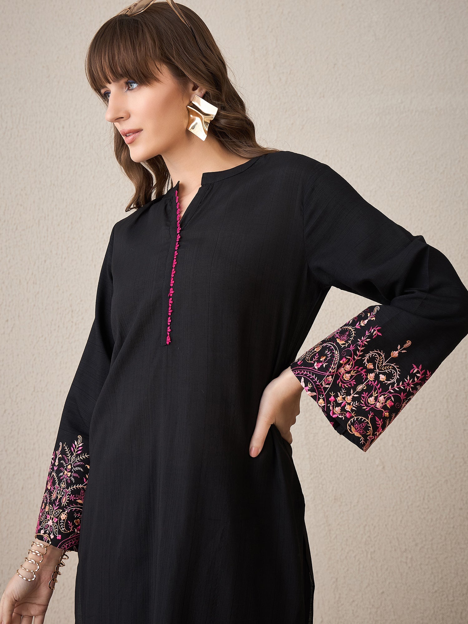 indo era, indoera, indo era kurta, heeramandi dress, heeramandi, dress for women, kurta for women, kurtaset for women, indo era kurta set, indo era suit, anarkali kurta, salwar suit, sharara set, cotton kurta, dress for women, kurta for women, birthday dress for women, gown for women, formal dress for women, party wear for women, summer dress, female kurti, cotton dress for women, kurta with dupatta, dressing style, casual look, new arrival for women, Black suit