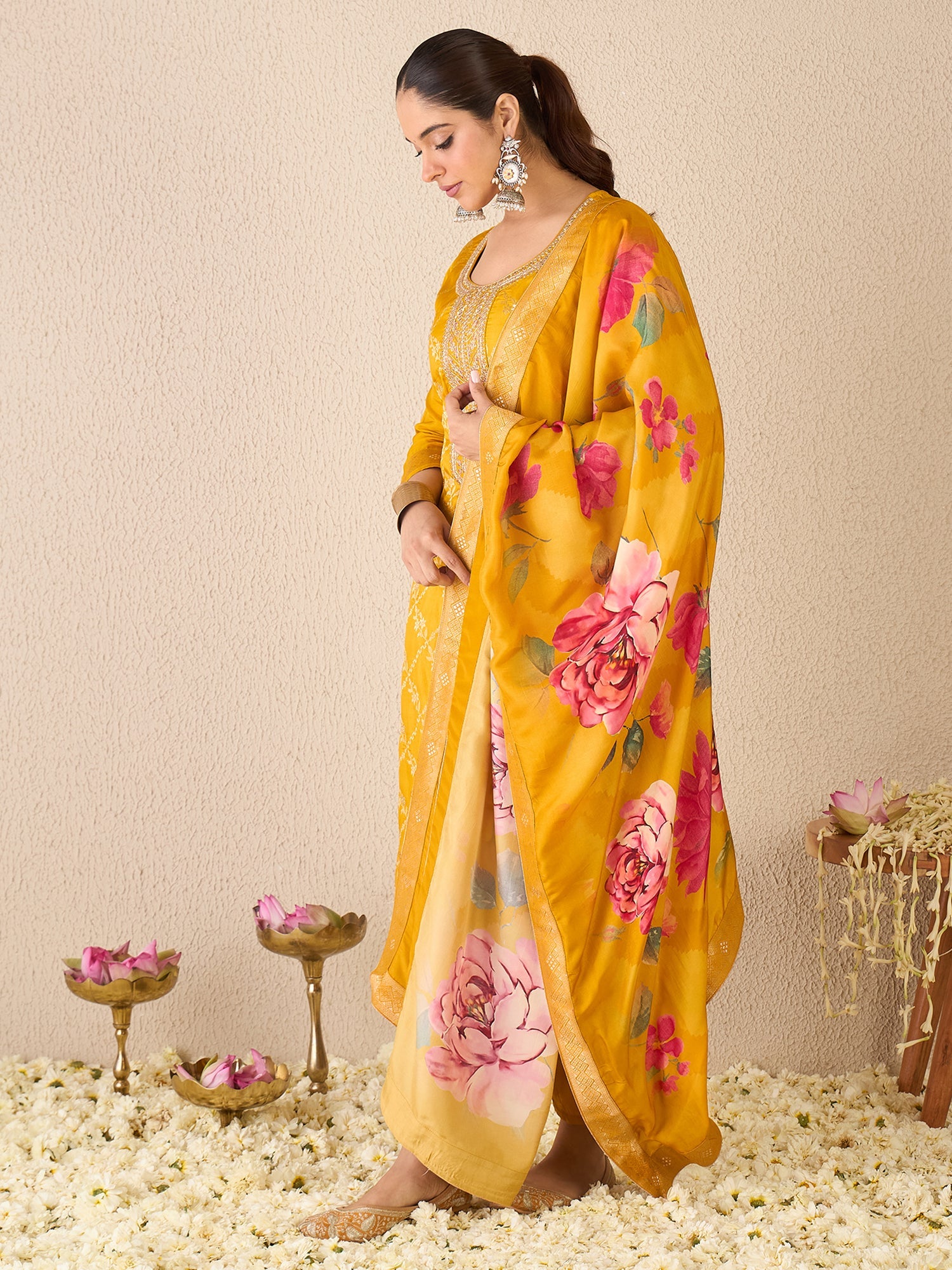 new kurta set, wedding dress, kurta set for women, kurta for women, co ord sets women, short kurti for women, kurti set for women, female kurti, wedding dress, wedding outfit, dresses for wedding, anarkali kurta set, cotton kurta set, two piece dress for women, cotton kurti, white kurta set for women, haldi dress, party wear kurta set for women, cotton kurta sets, sharara set, palazzo set, dhoti kurta set, kurta pant set, mehndi dress, sleeveless kurti, dress for rathyatra,