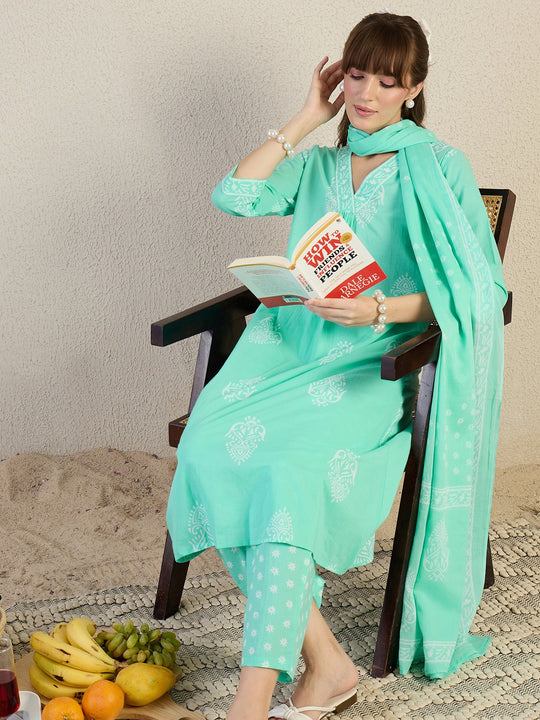 Blue Printed Pure Cotton Straight Suit Sets With Dupatta