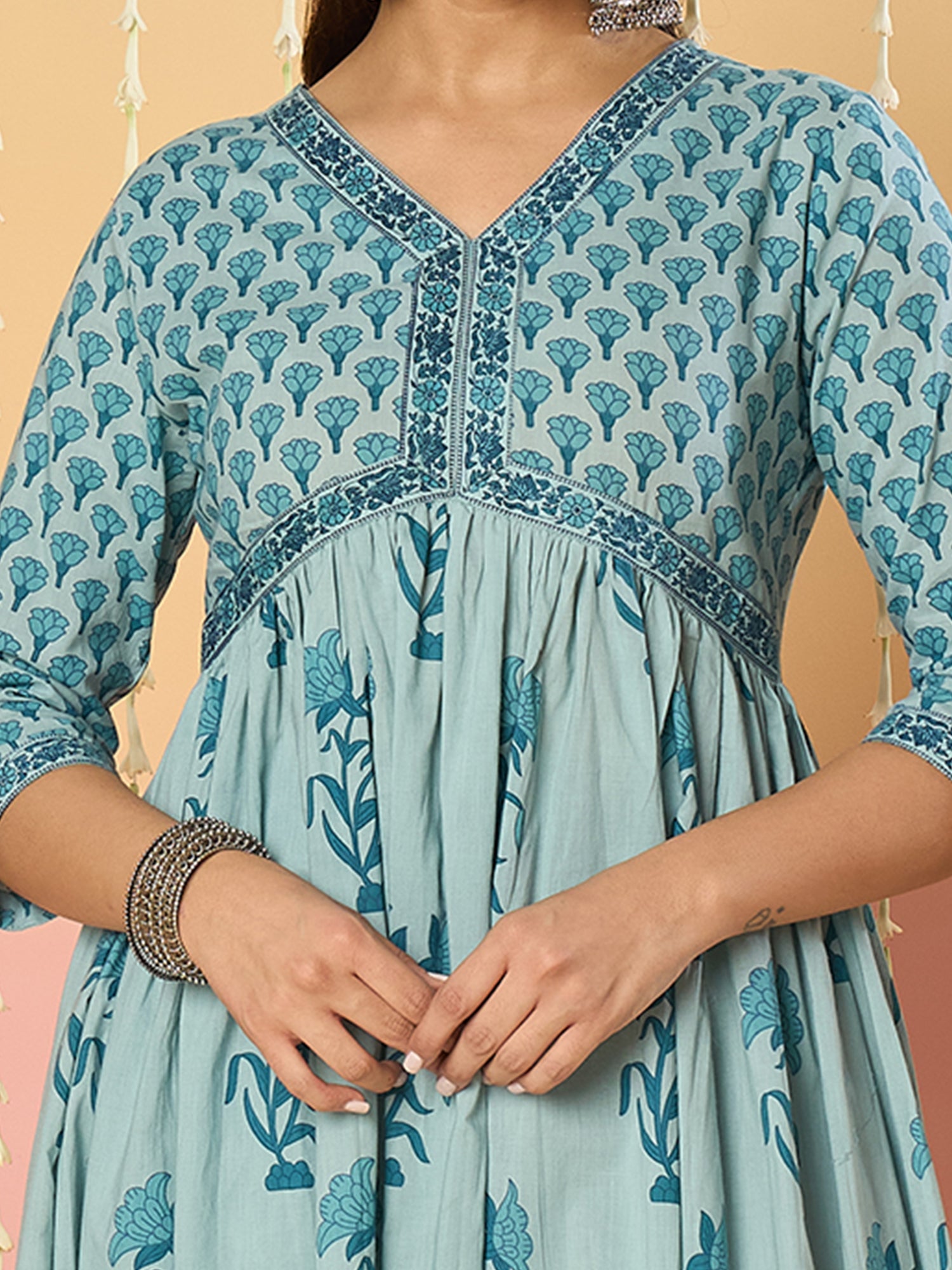 Blue Kurta Set For Women At Affordable Price Fit With Every Occasion & Daily Wear, Easy Return & Exchange Available, Shop Now.