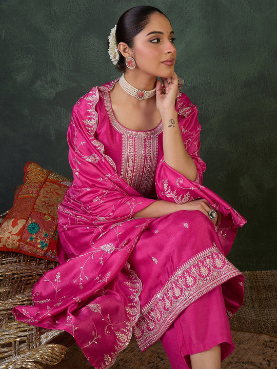 Pink Embroidered Silk Blend Straight Suit Sets With Dupatta