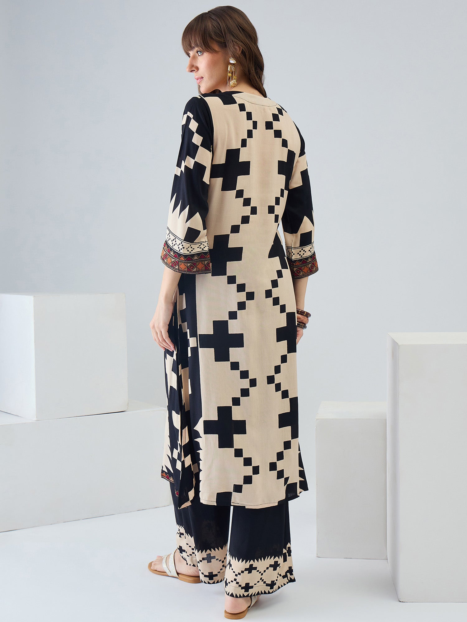 Indo era Off White Printed Straight Kurta Palazzos Set