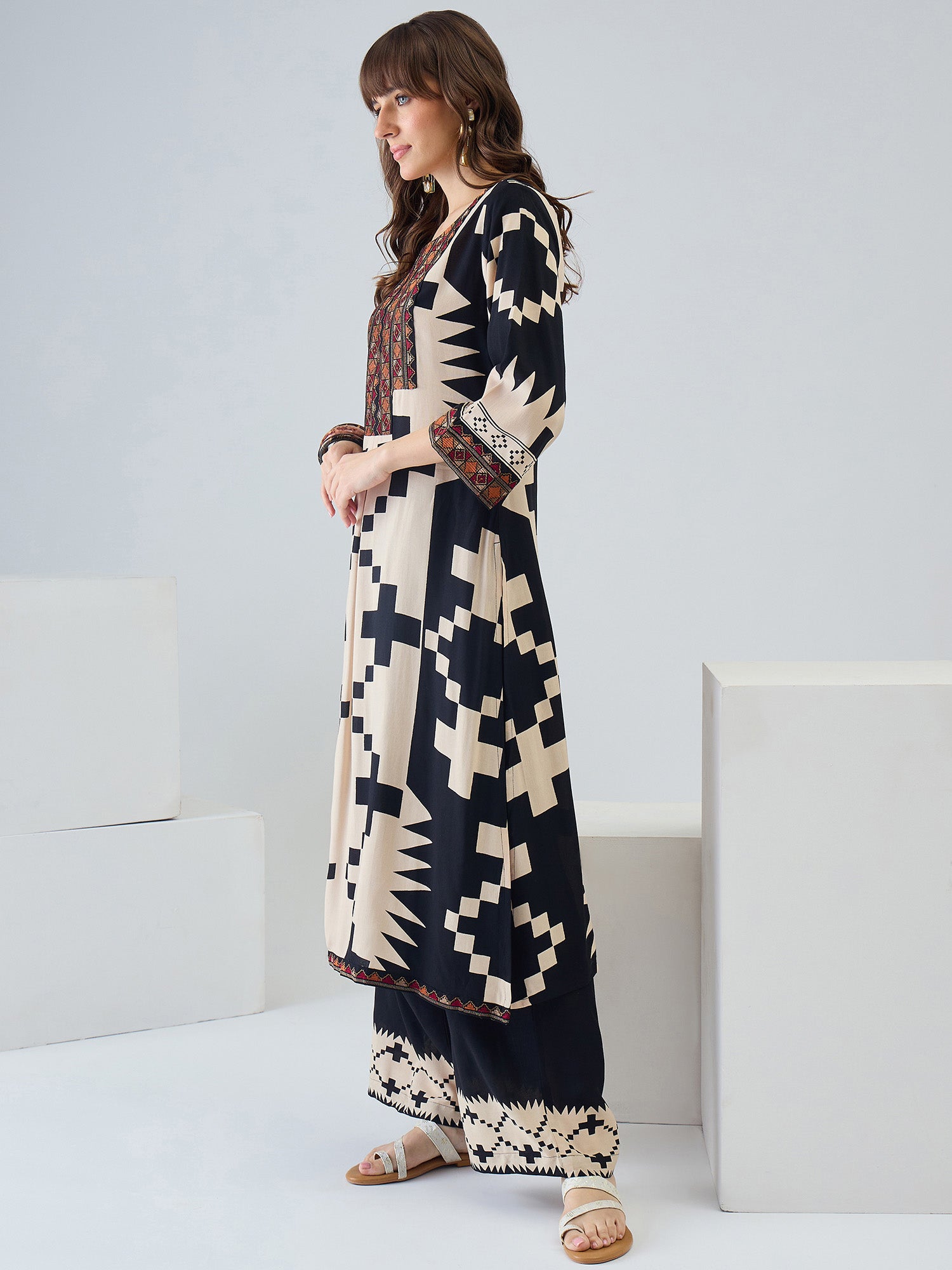 Indo era Off White Printed Straight Kurta Palazzos Set