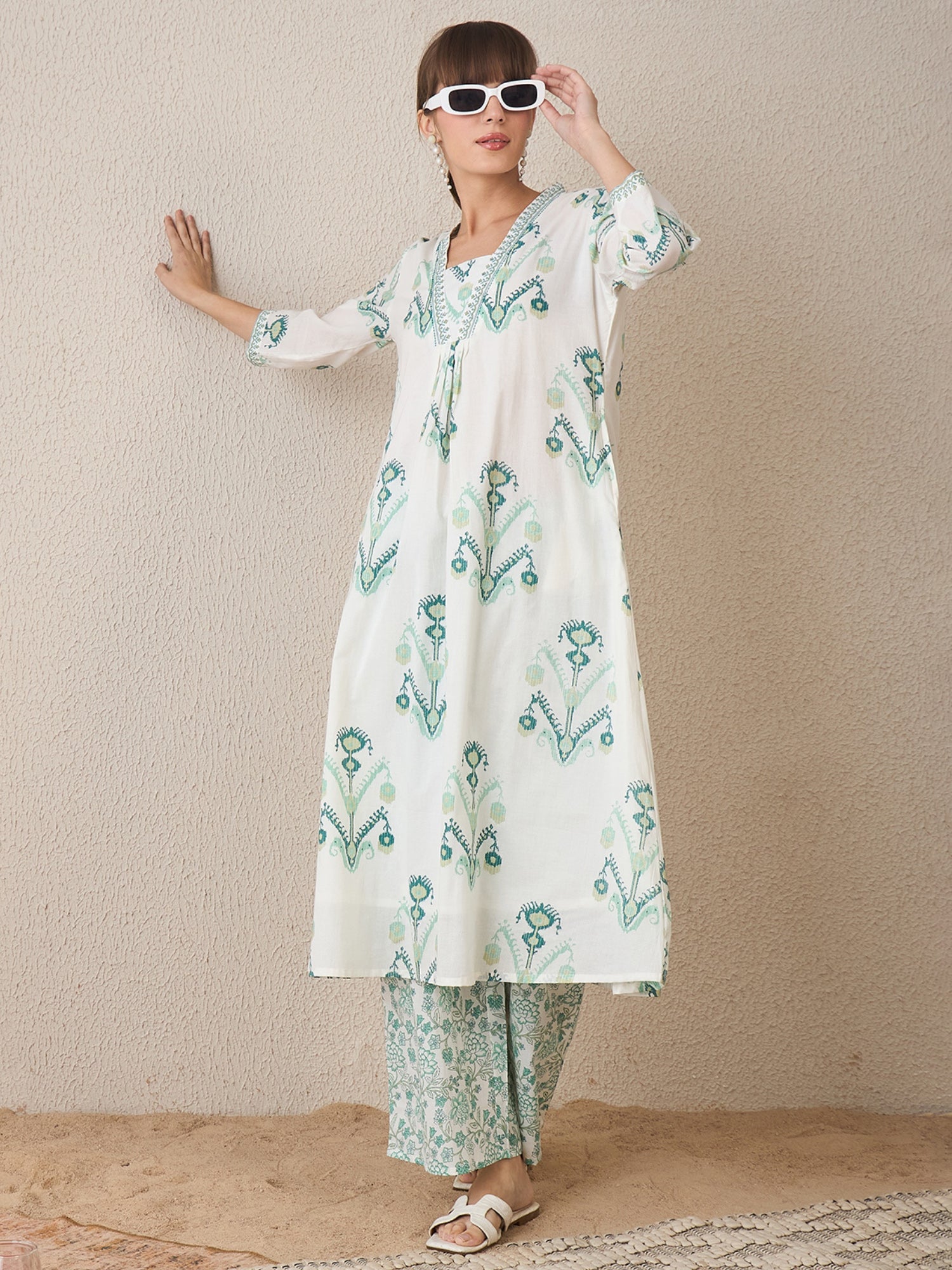 indo era, suit, kurta set for women, indo era kurta, kurta sets for ladies, summer dresses for women, 3 piece suit, cotton kurta set for women, new arrivals, women kurti plazo set, women in suit, kurta suit, floral kurta, short suit, spring summer, White suit
