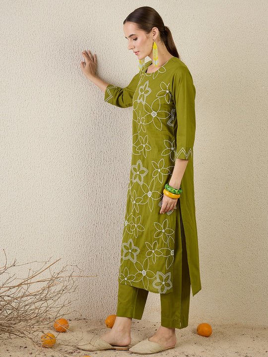 Green Embroidered Pure Cotton Straight Kurta Sets