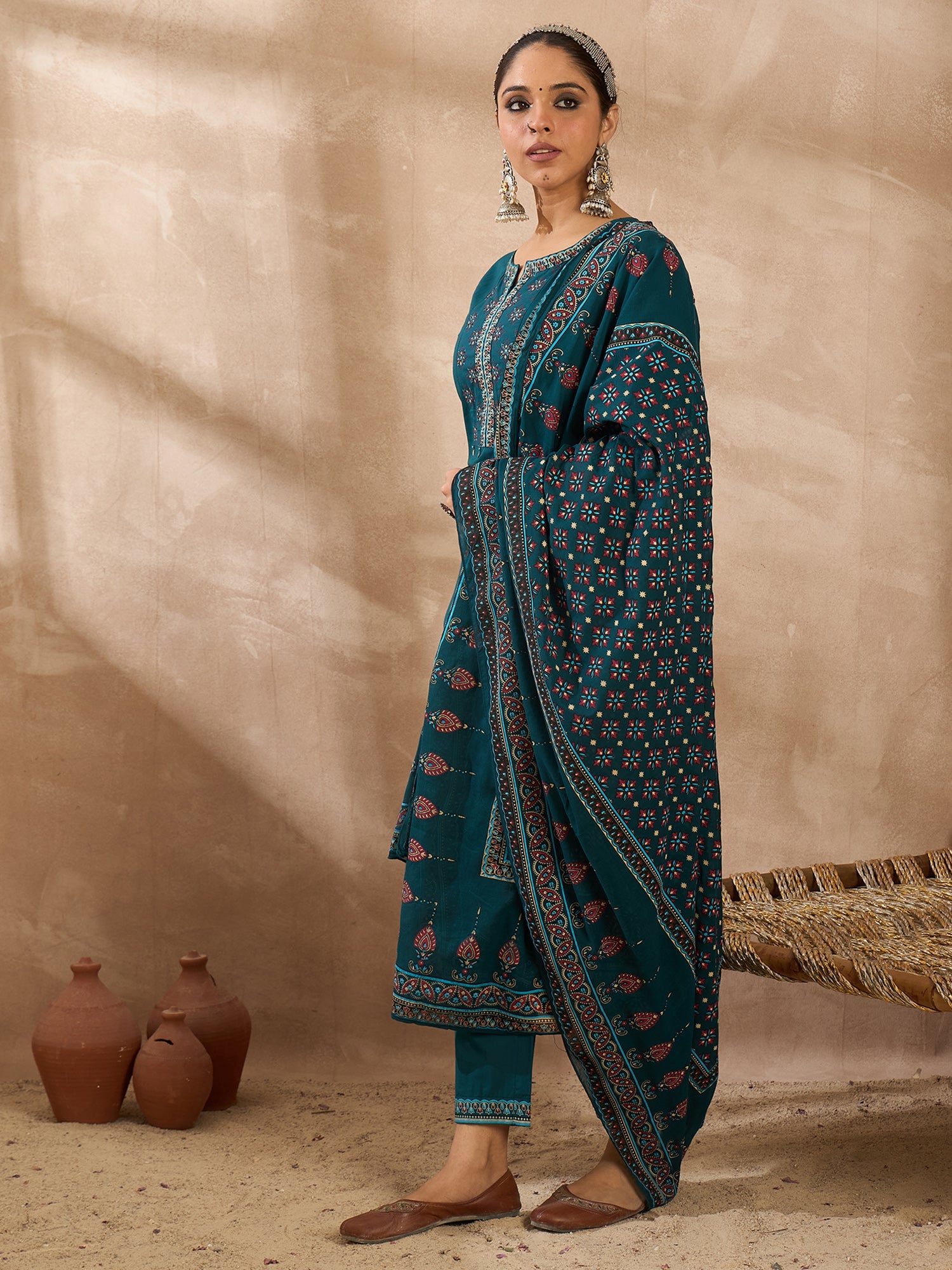 Teal Kurta Set For Women At Affordable Price Fit With Every Occasion & Daily Wear, Easy Return & Exchange Available, Shop Now.
